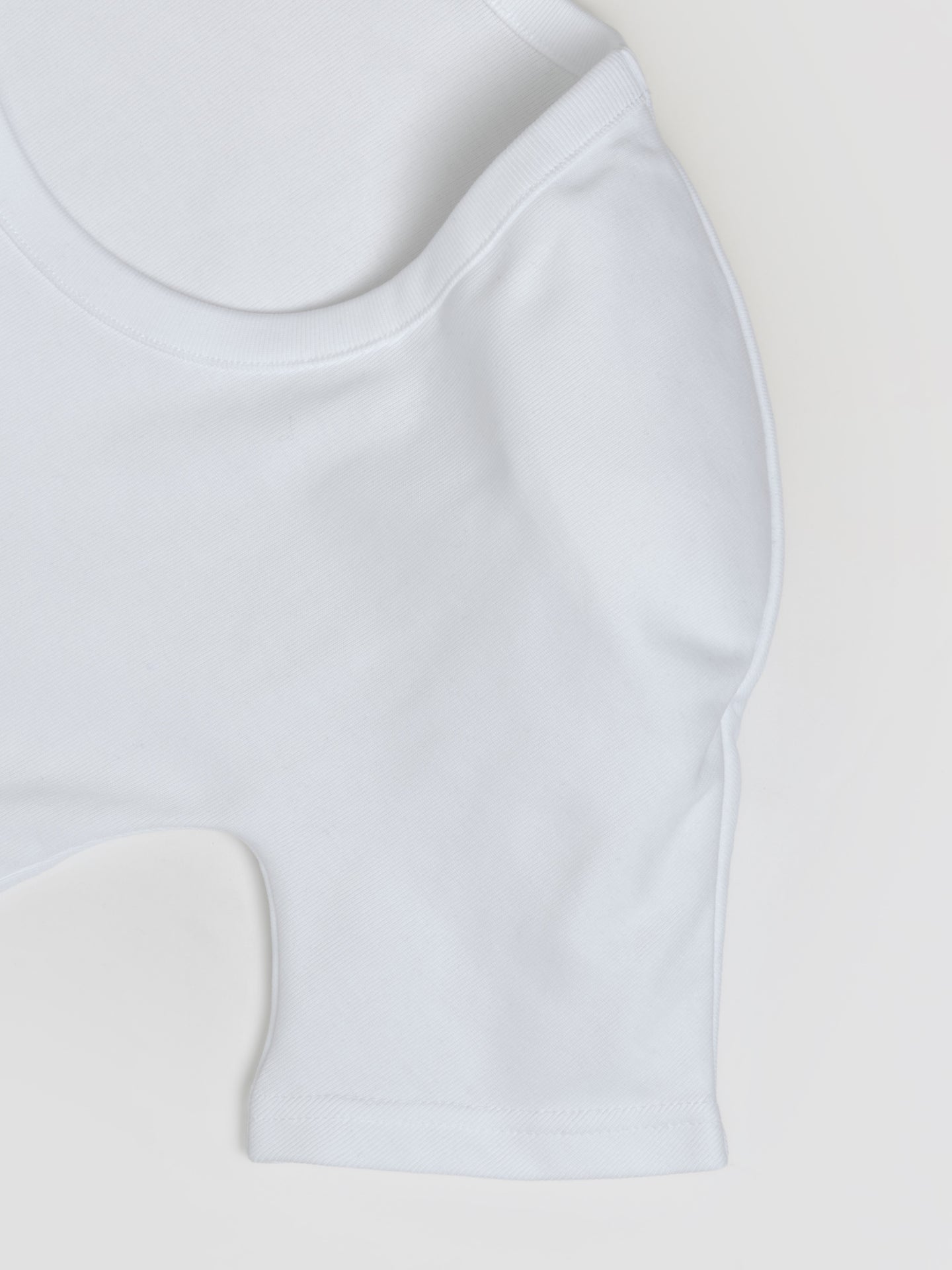 Le T-Shirt Ovalo in White