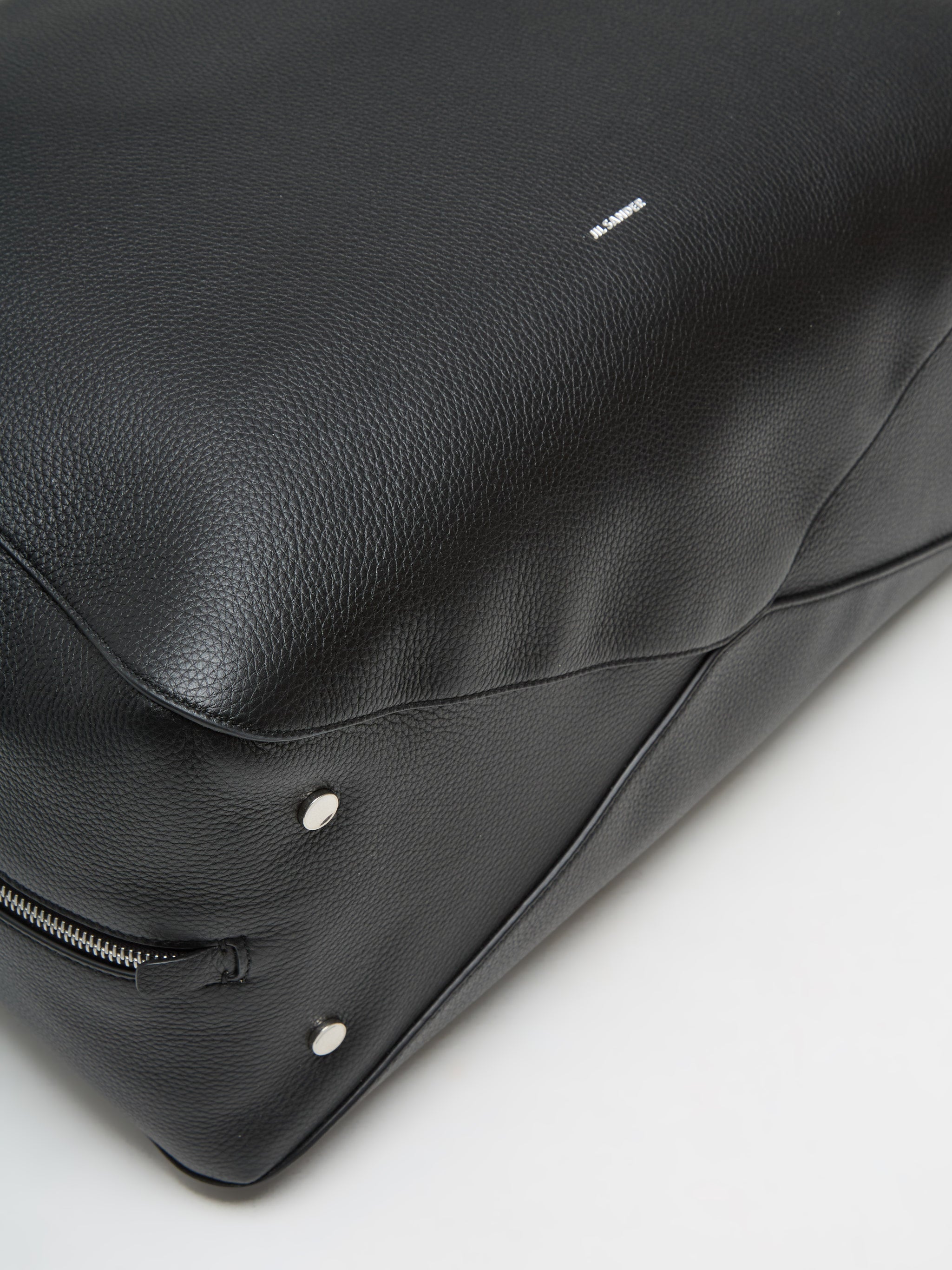 Nelson Medium Bag in Black