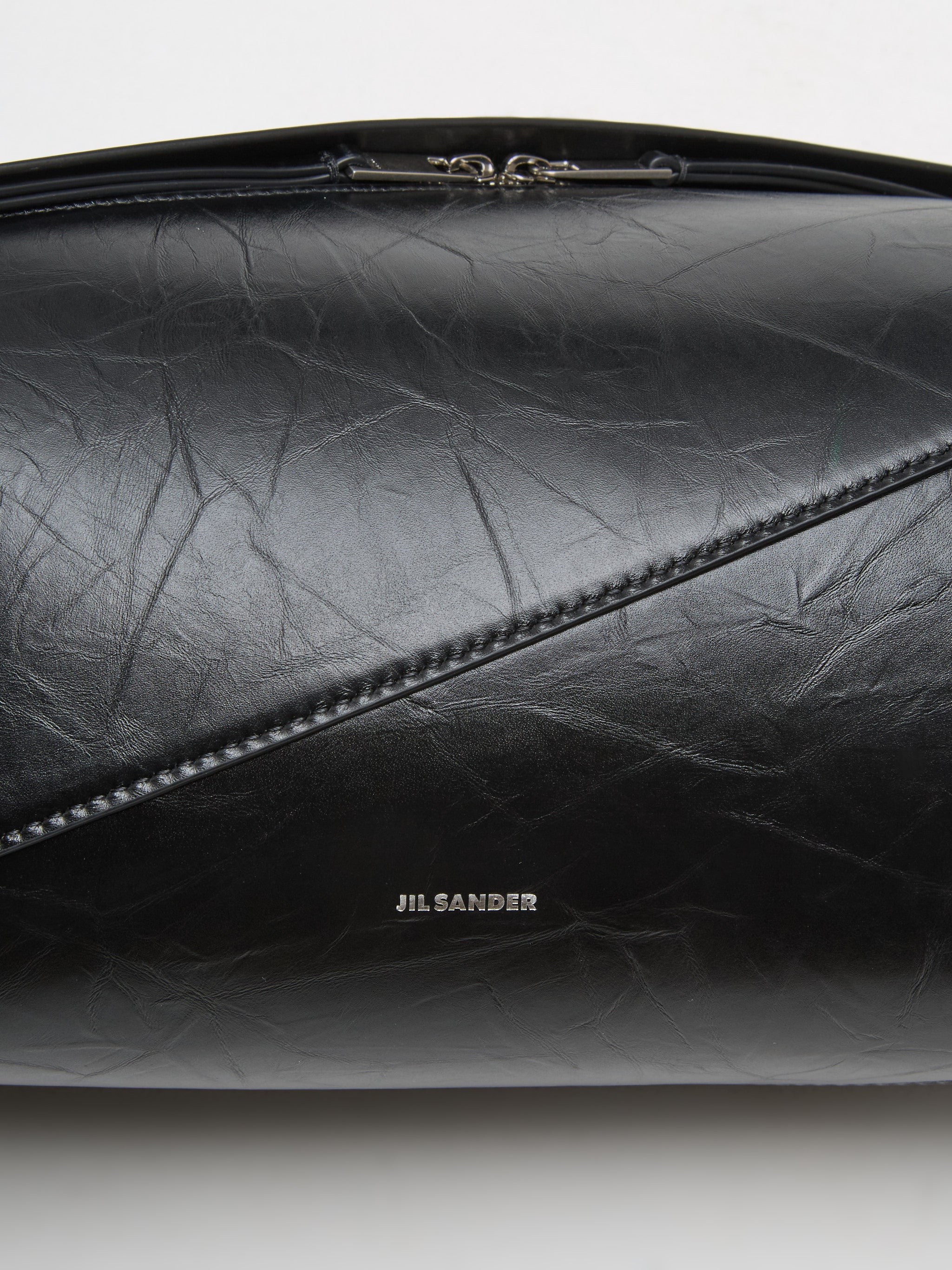 Vertigo Crossbody Medium Bag in Black