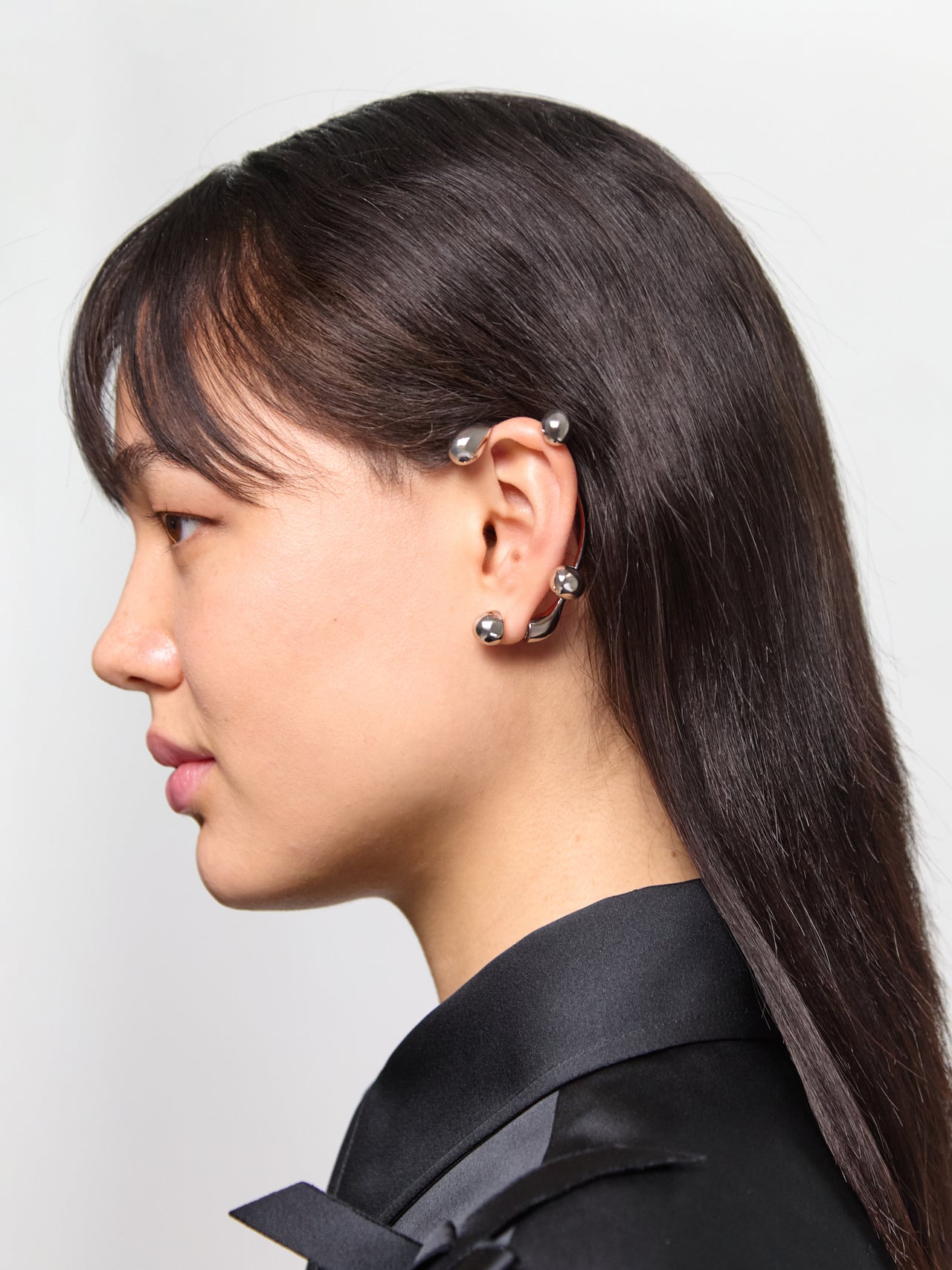 Serti Earrings in Silver