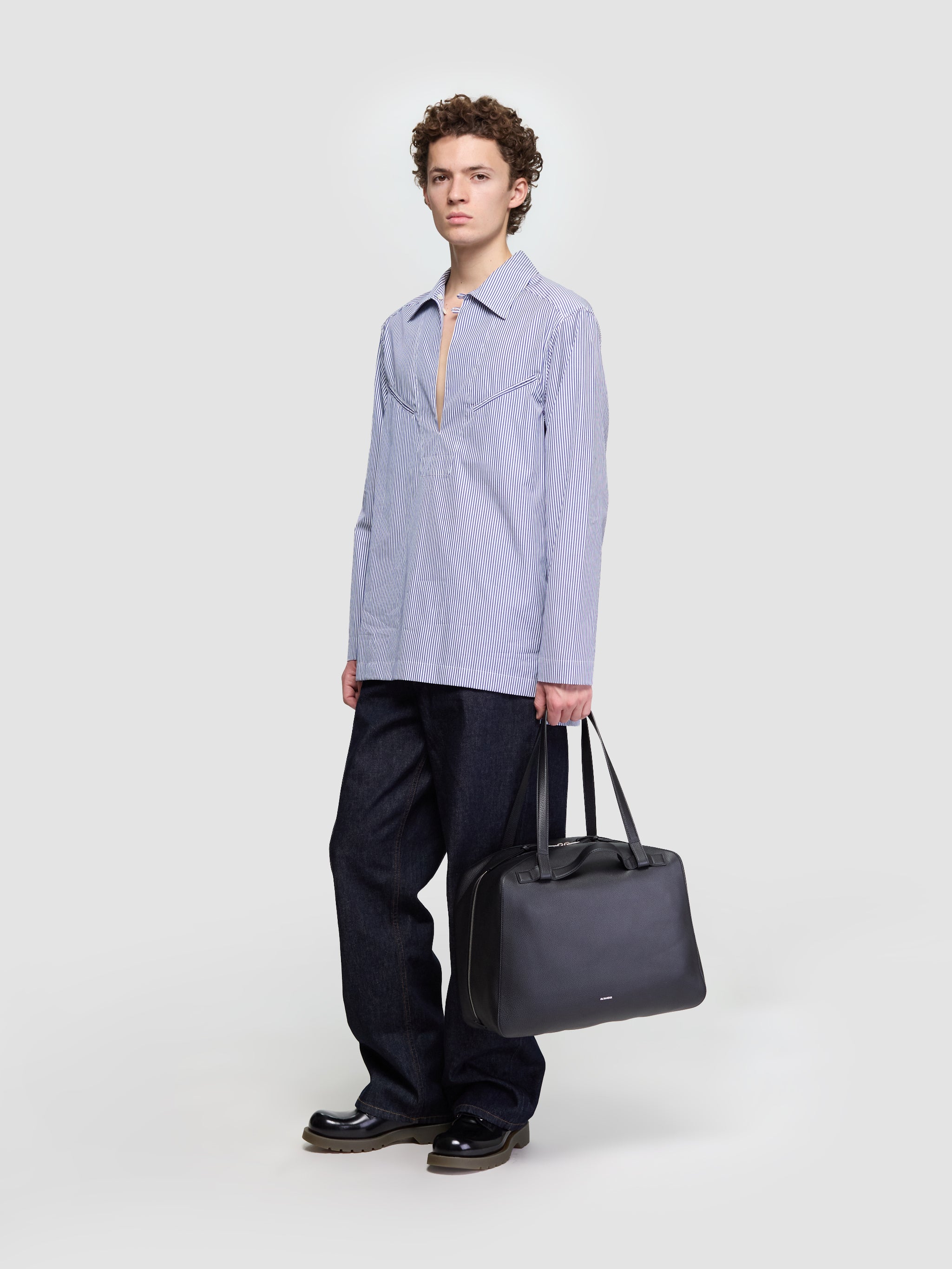 Nelson Medium Bag in Black