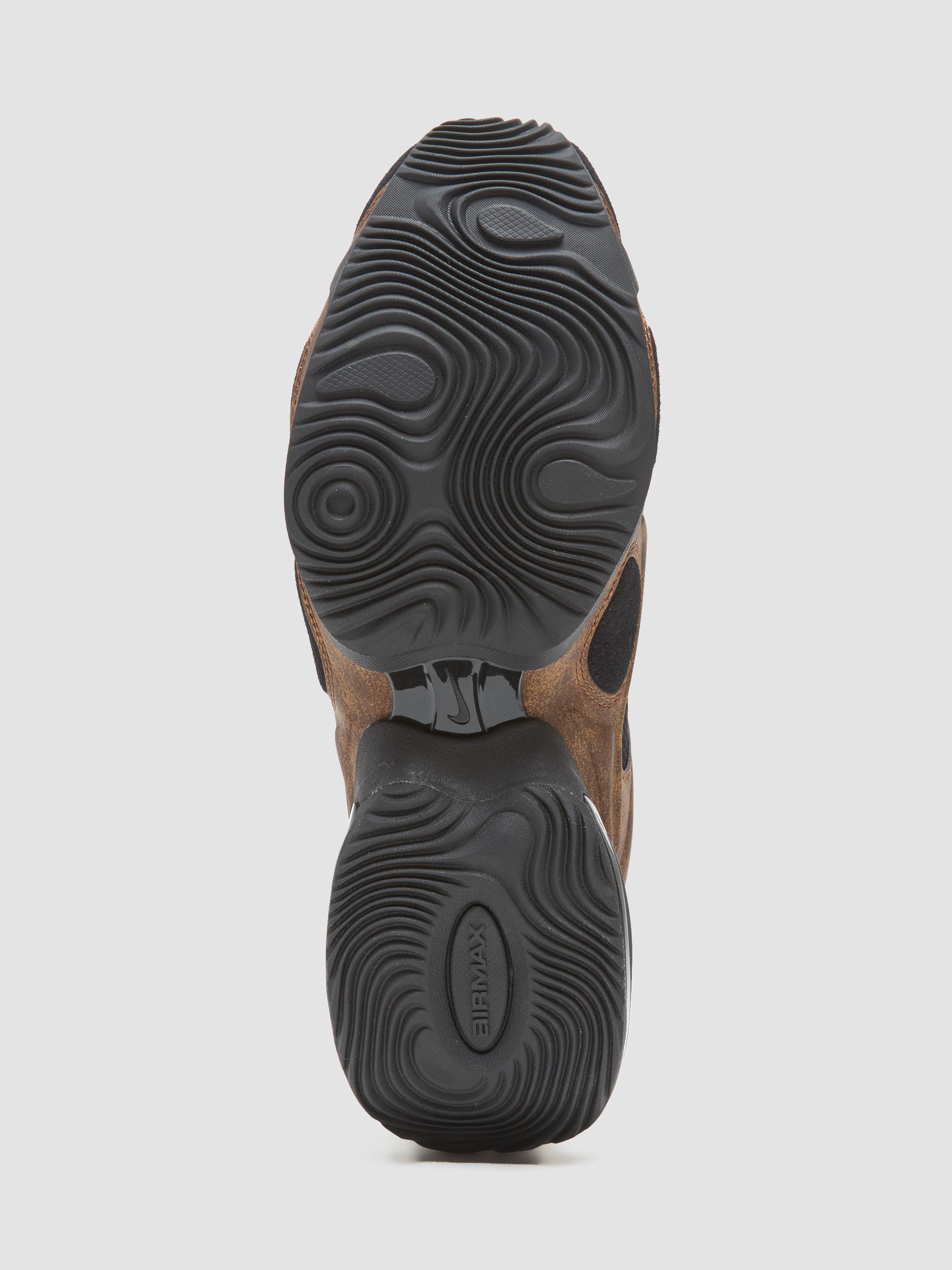 WMNS Air Max Muse Sneaker in Light British Tan & Black