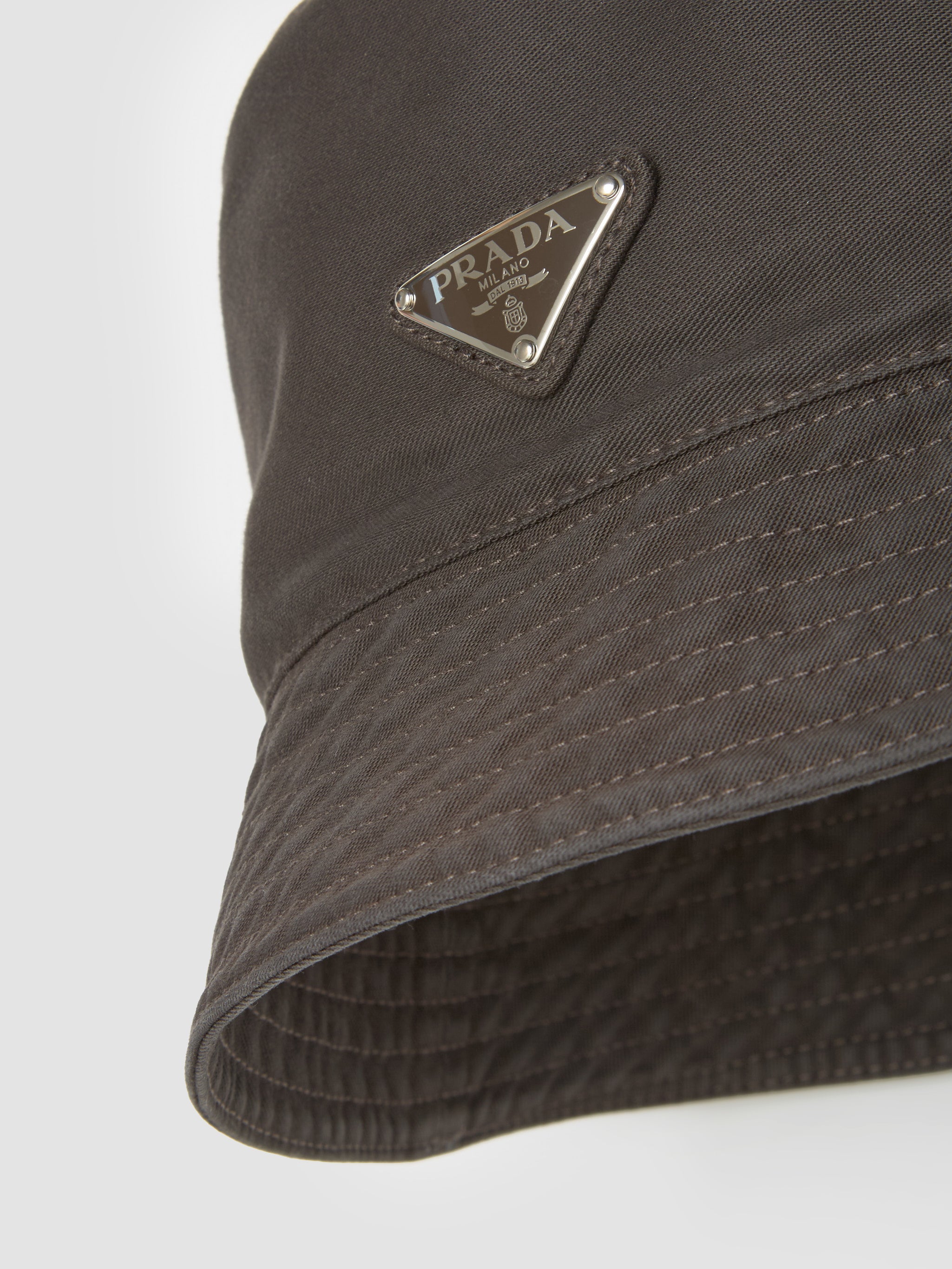 Cotton Bucket Hat in Ebony