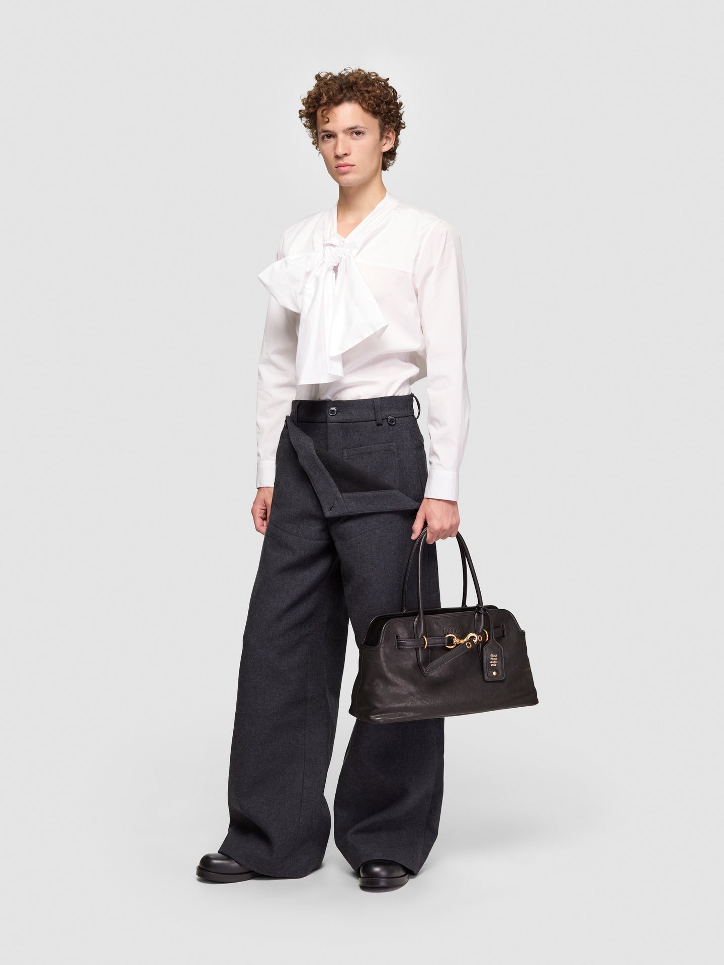 Pennines Pants in Dark Grey