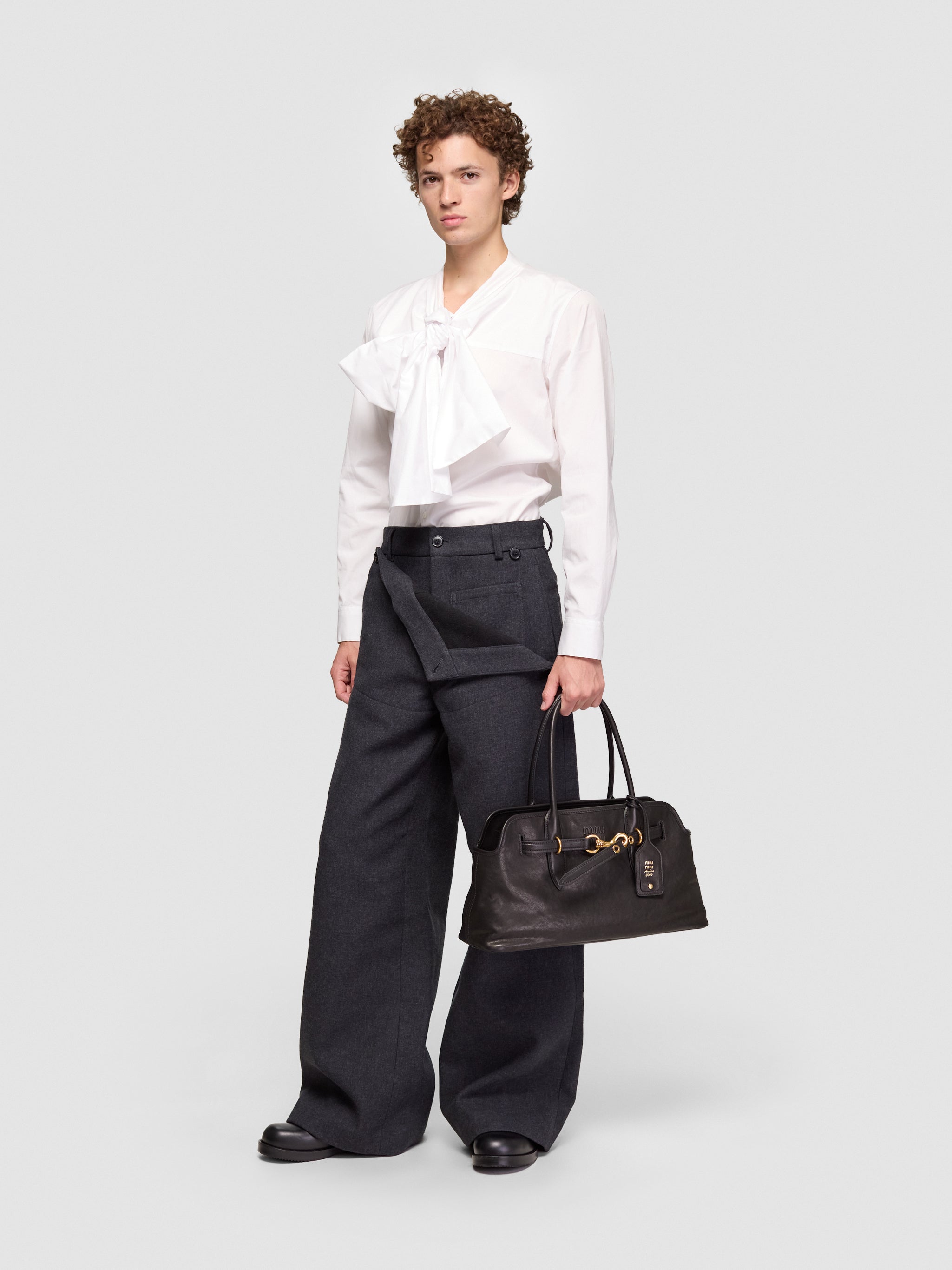 Pennines Pants in Dark Grey