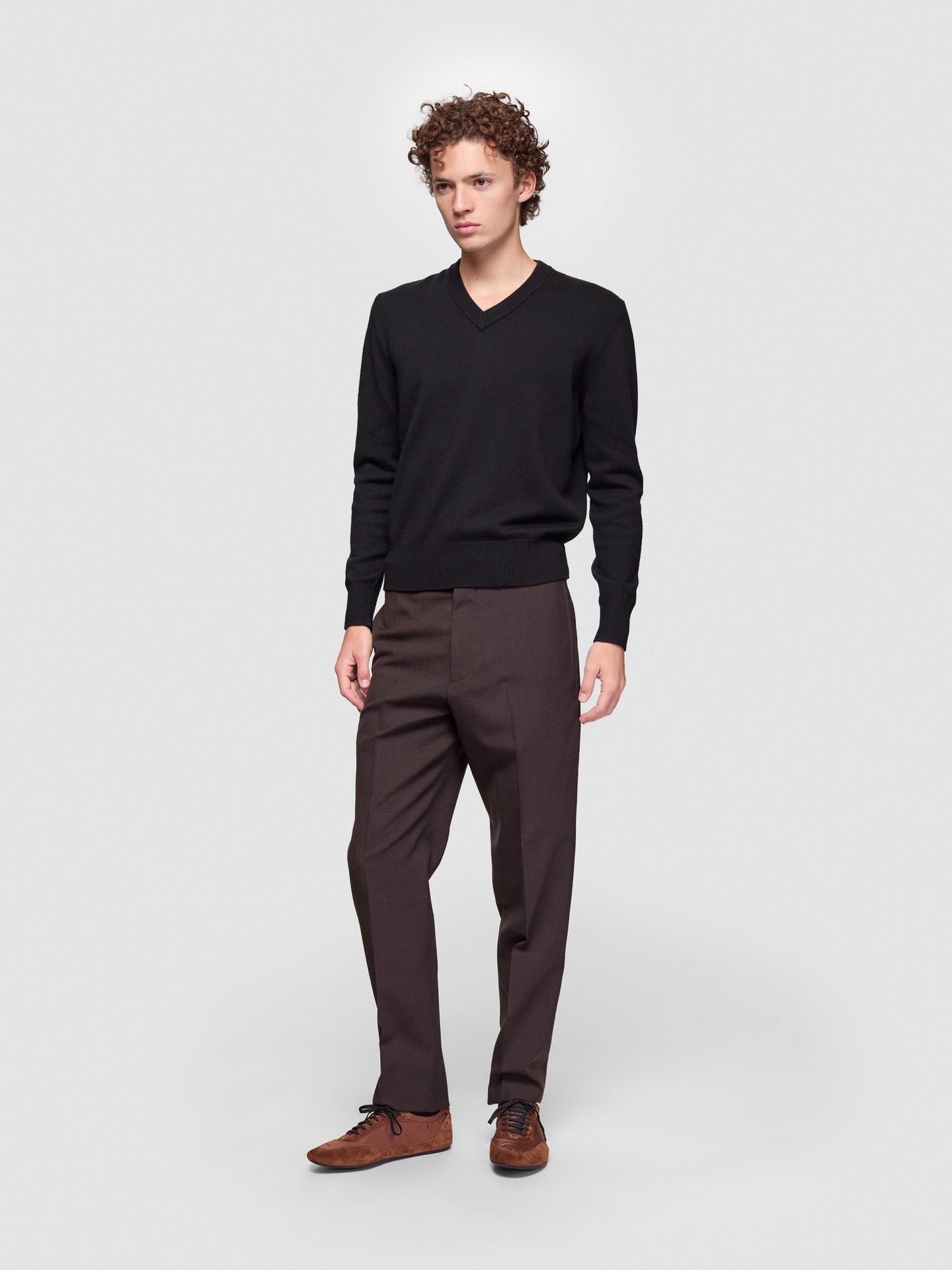 Moon Merino V-Neck in Black