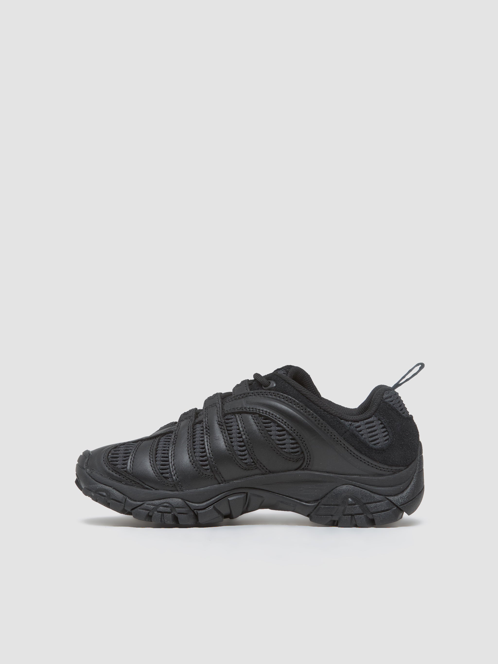 Moab 2 Remix Sneaker in Black