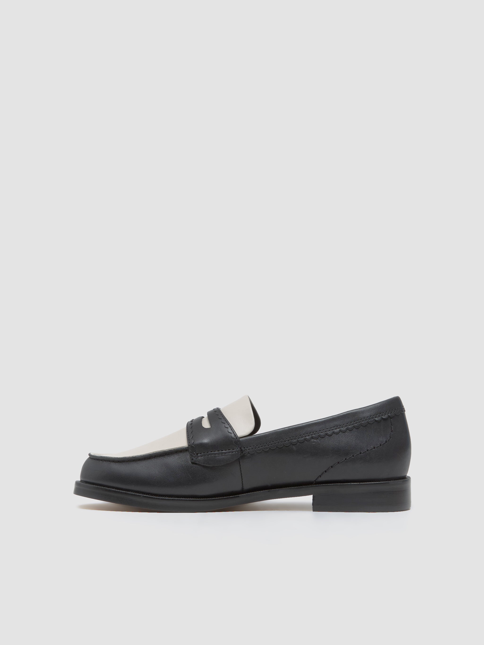 Straven Edge Loafers in Black Combination Leather
