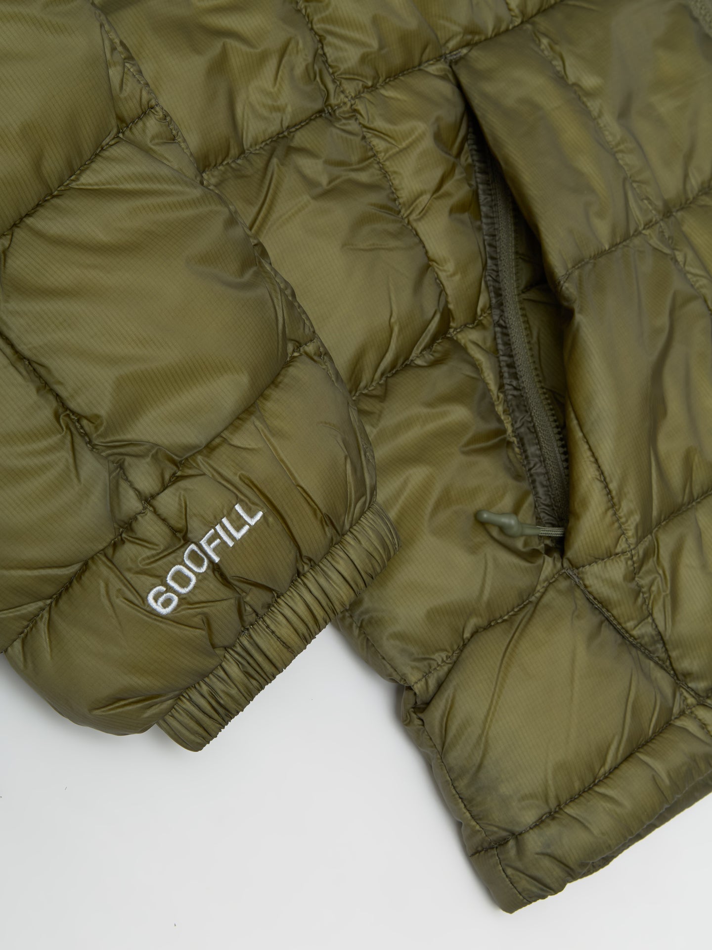Midweight Hooded Puffer in Olive