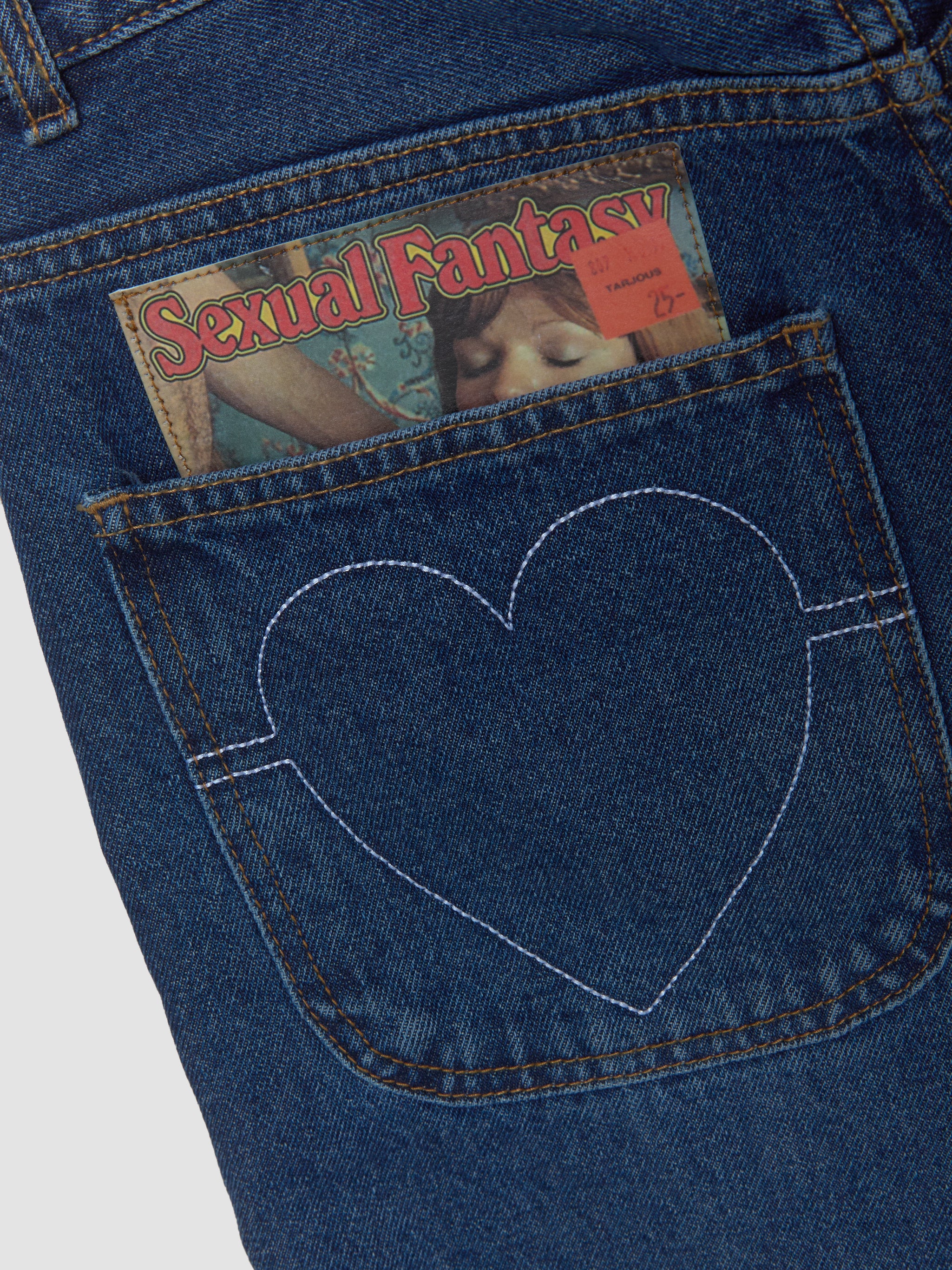 Back Pocket Pleasures Jeans in Washed Blue