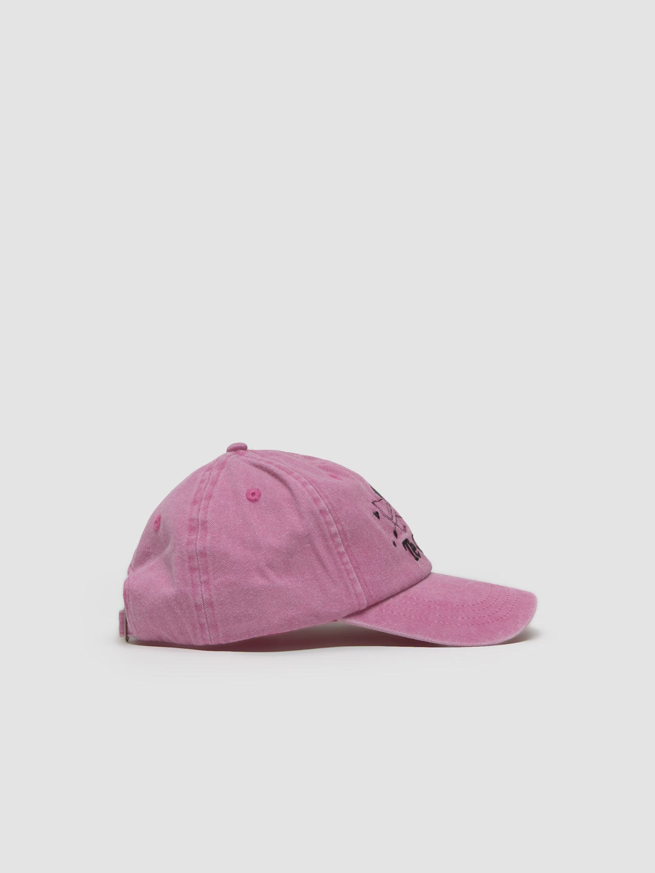 Te Quiero Cap in Off-Pink