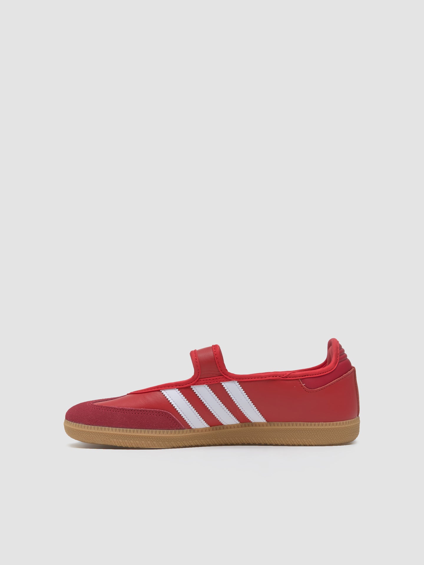WMNS Samba Jane Sneaker in Better Scarlet & Team Victory Red