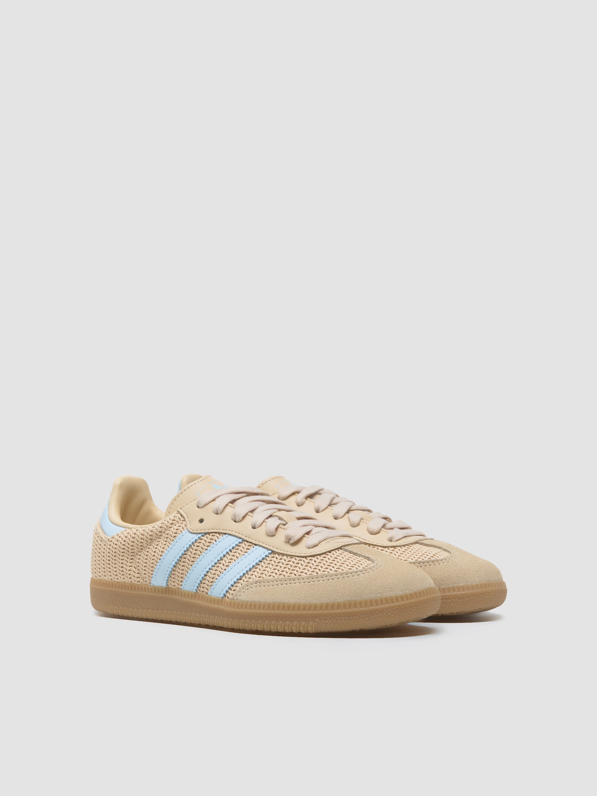 WMNS Samba OG Sneaker in Sand Strata & Sky Tint