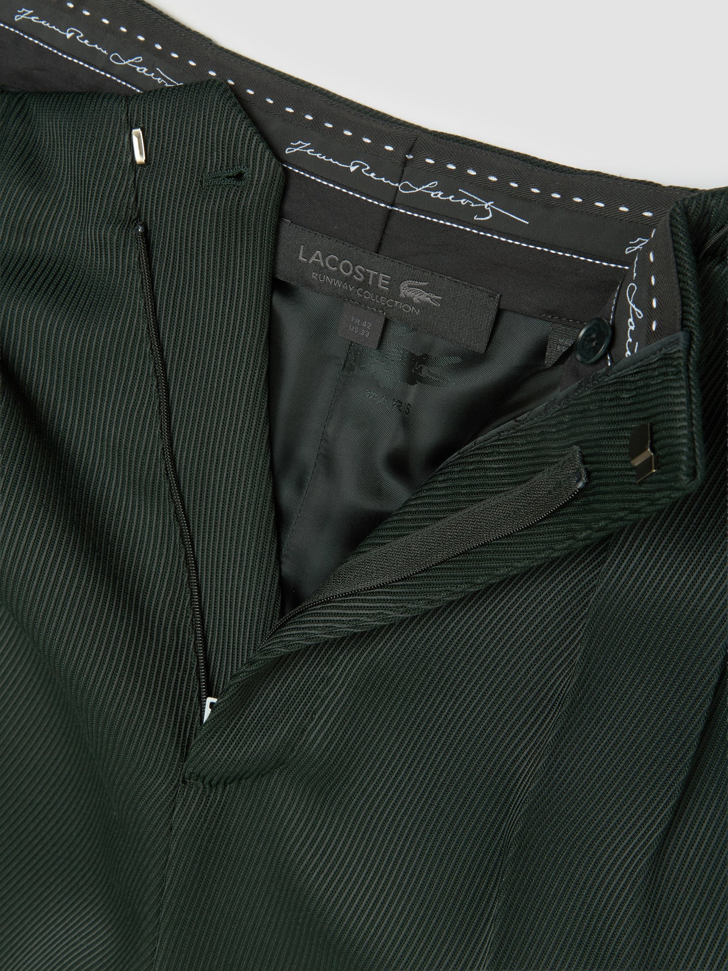 Pleated Trousers in Dark Green