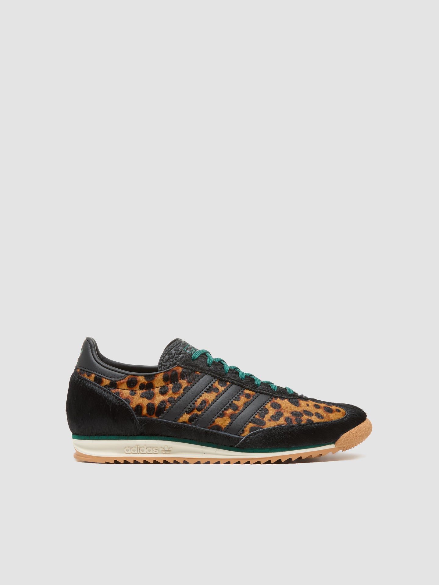 WMNS SL 72 OG Sneaker in Core Black & Off White