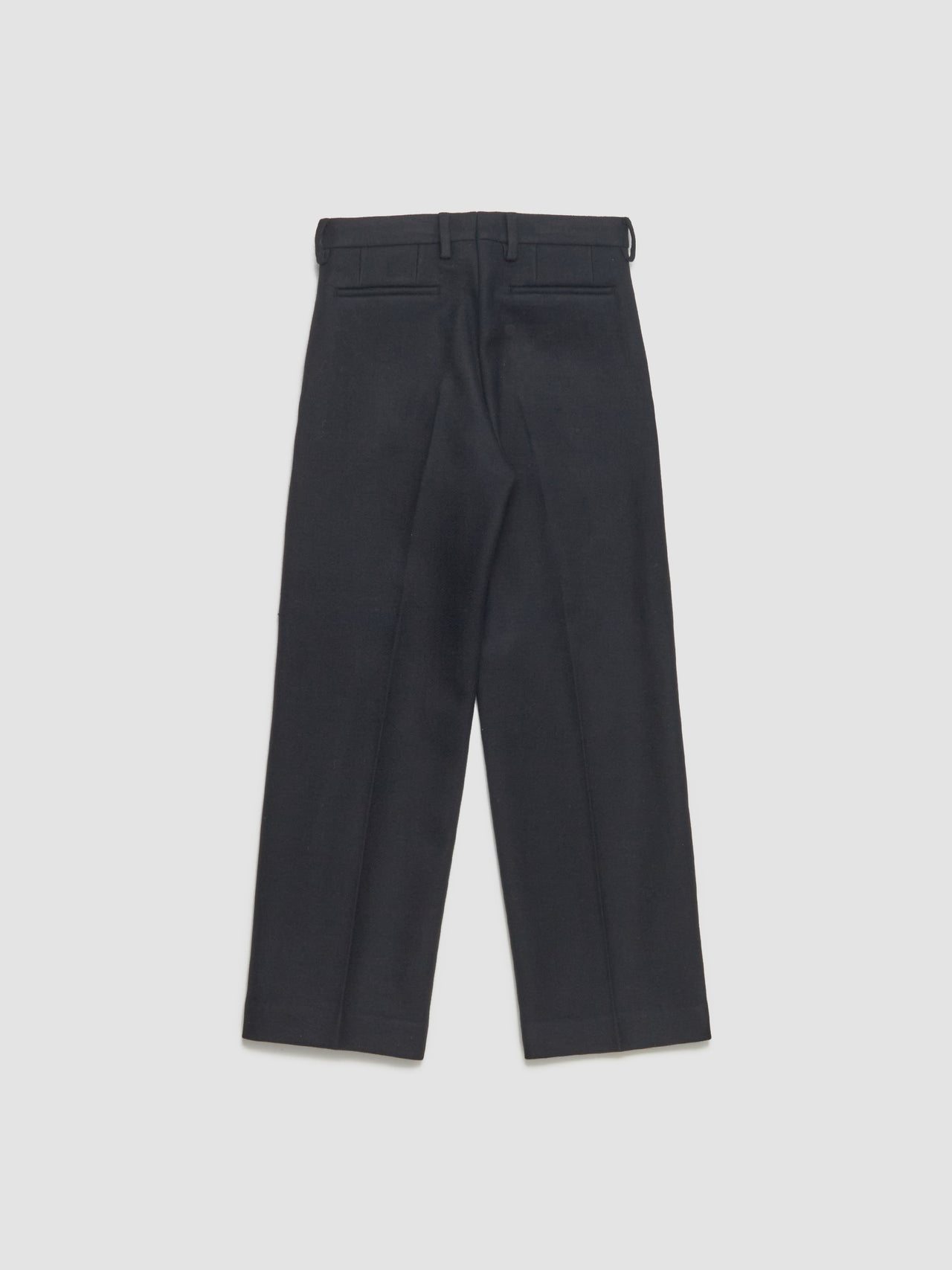 Panvel Short Pants in Black