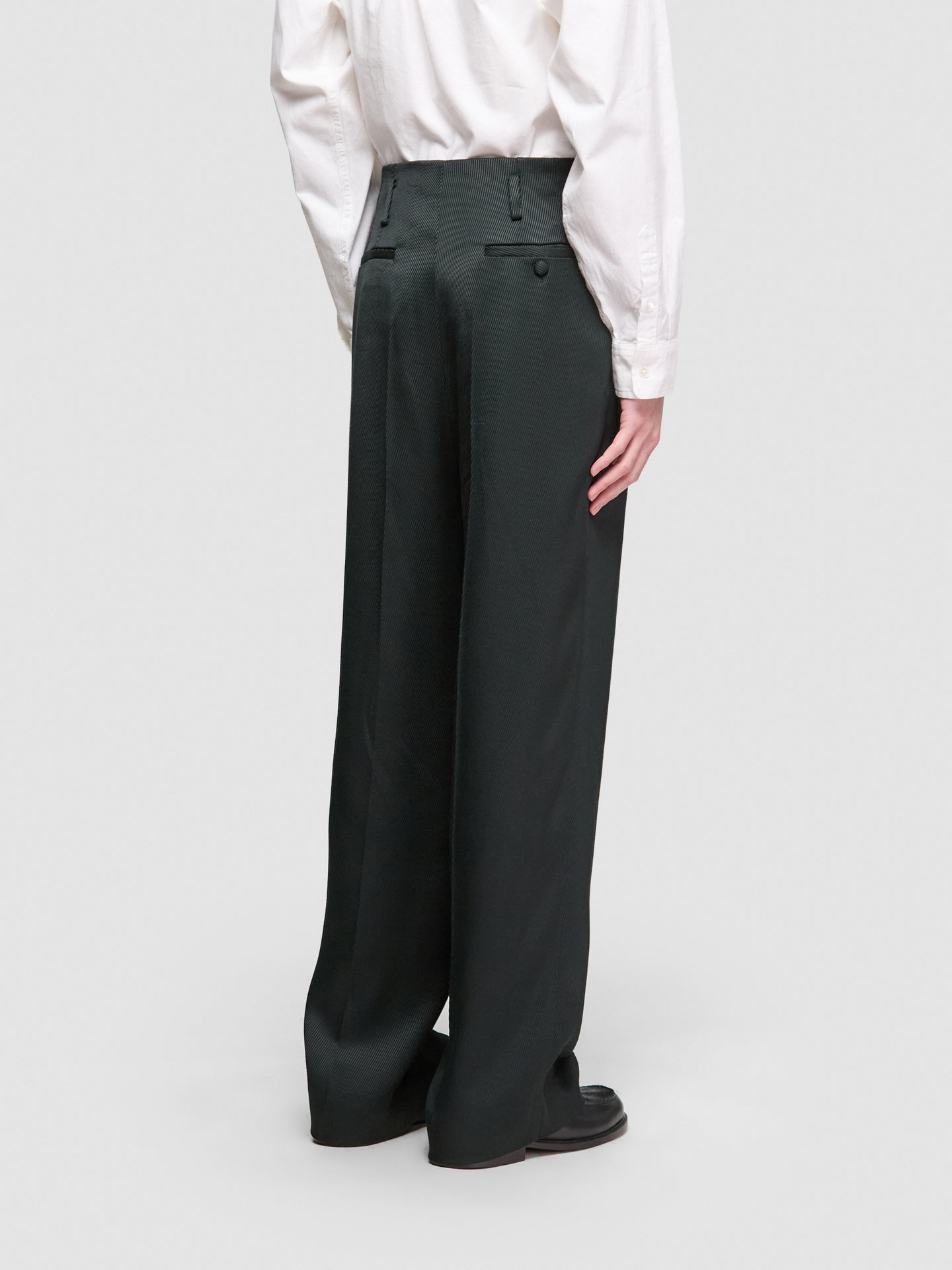 Pleated Trousers in Dark Green