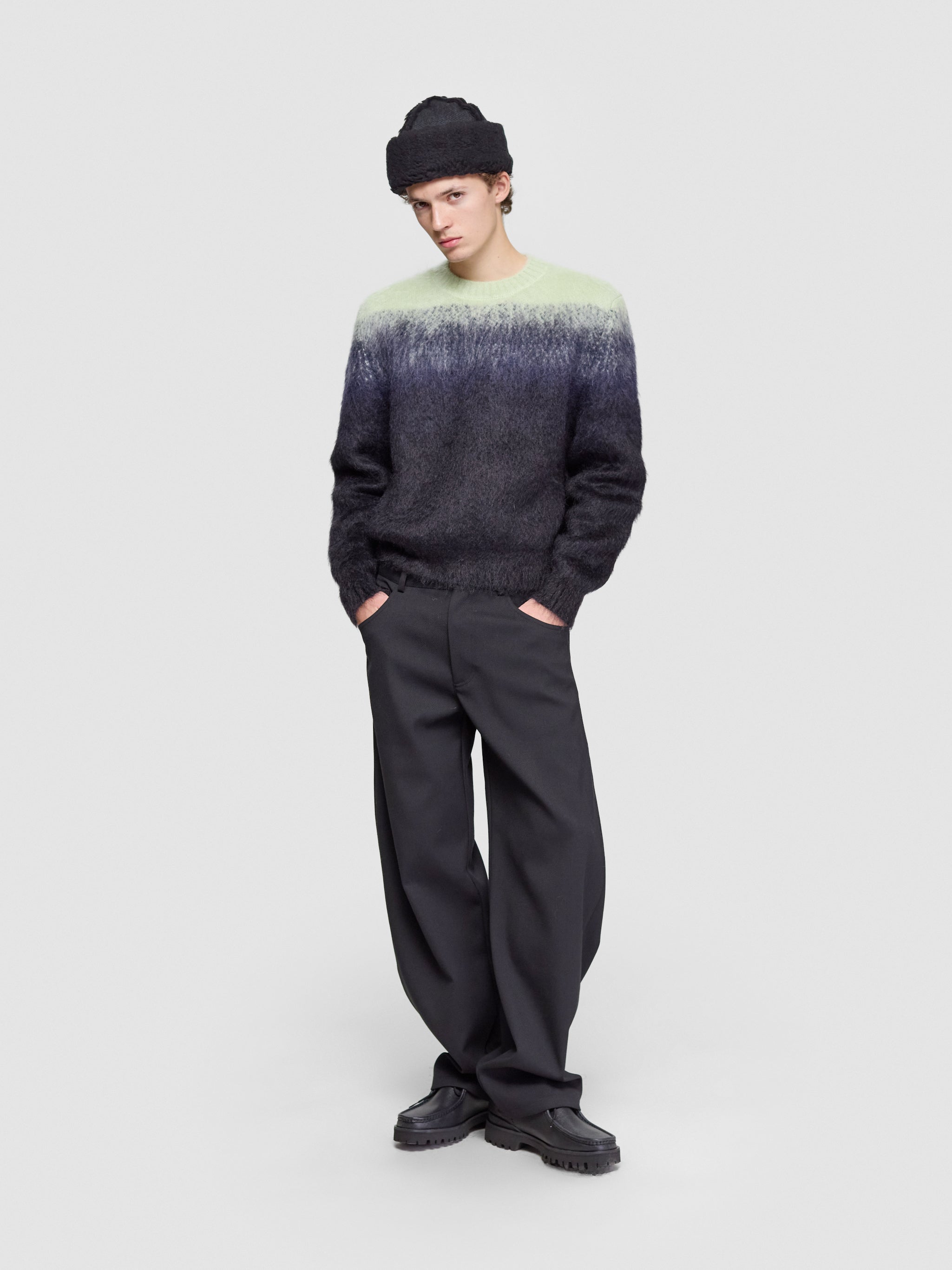 Crewneck Long Sleeve Jumper in After Eight