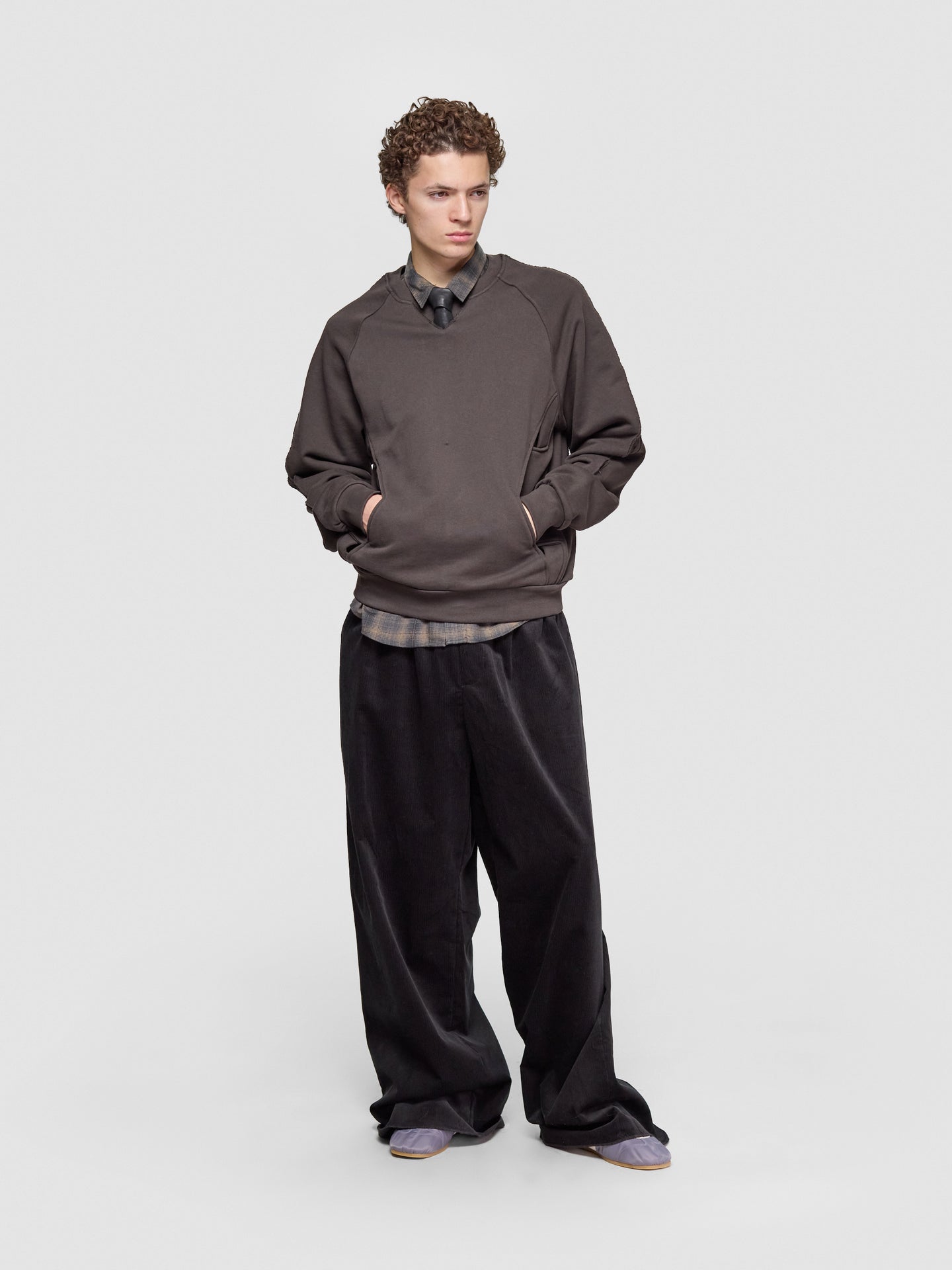 Extreme Wide Leg Tailored Trousers in Black