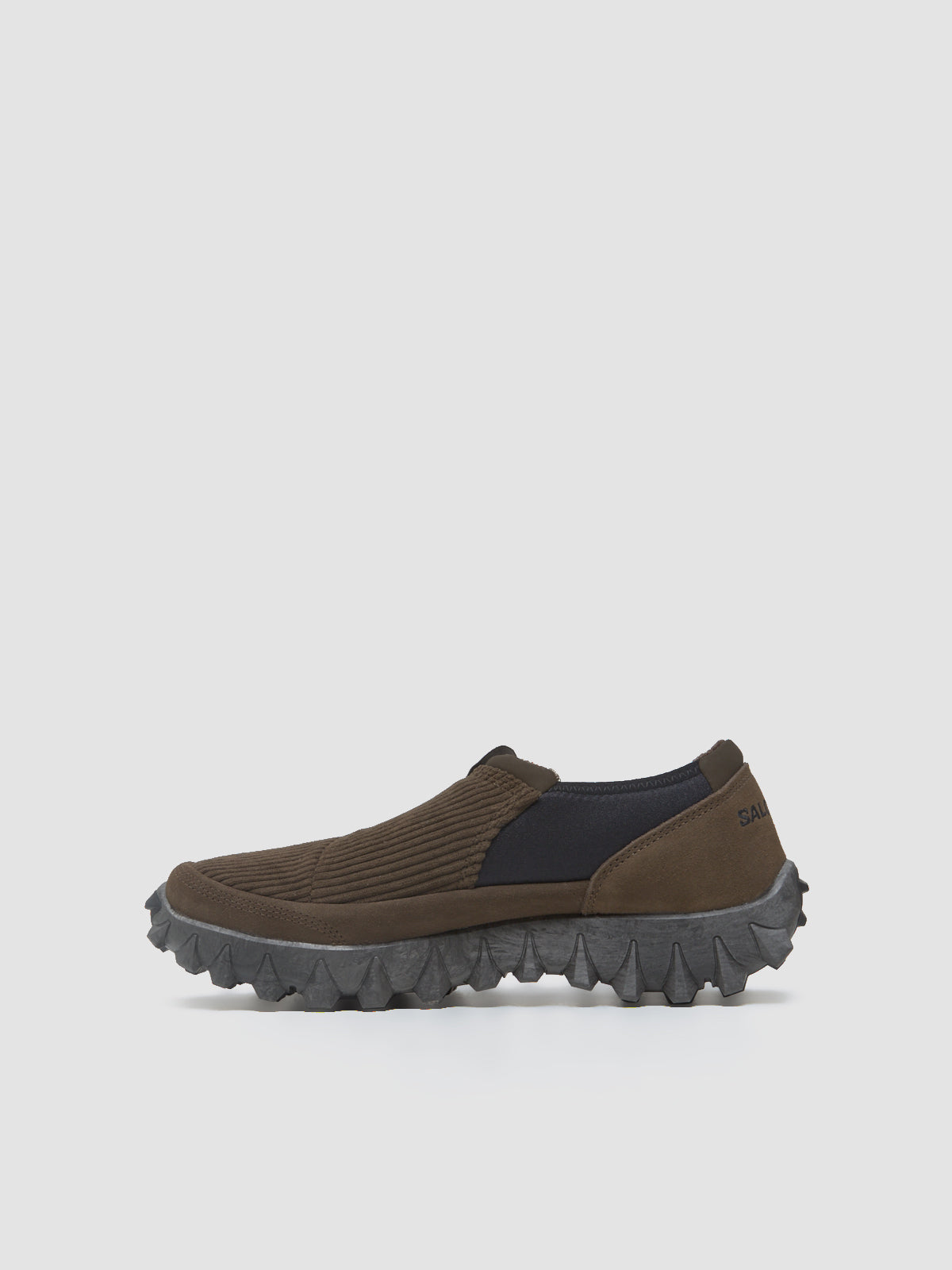 SNOWCLOG CORDUROY Sneaker in Delicioso & Black