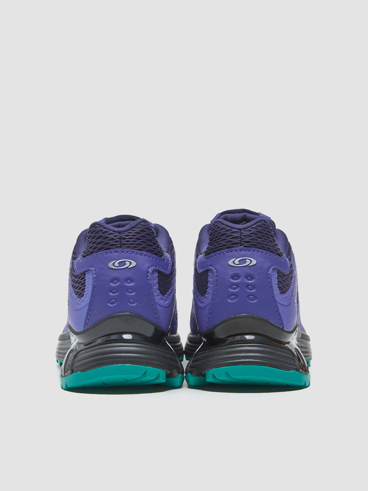 XT-WHISPER VOID Sneaker in Liberty & Astral Aura