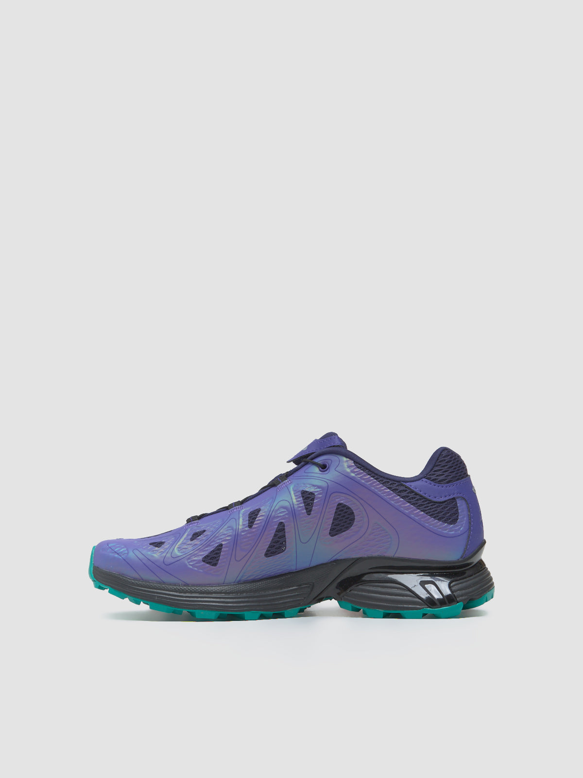 XT-WHISPER VOID Sneaker in Liberty & Astral Aura
