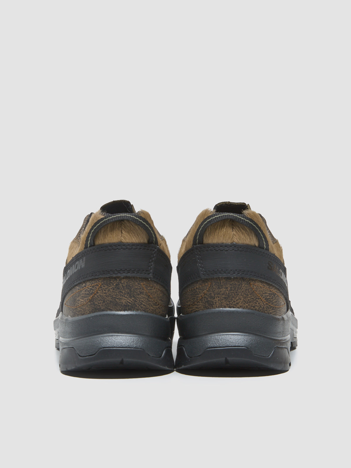 X-ALP LOW DISTRESSED LTR Sneaker in Dark Earth