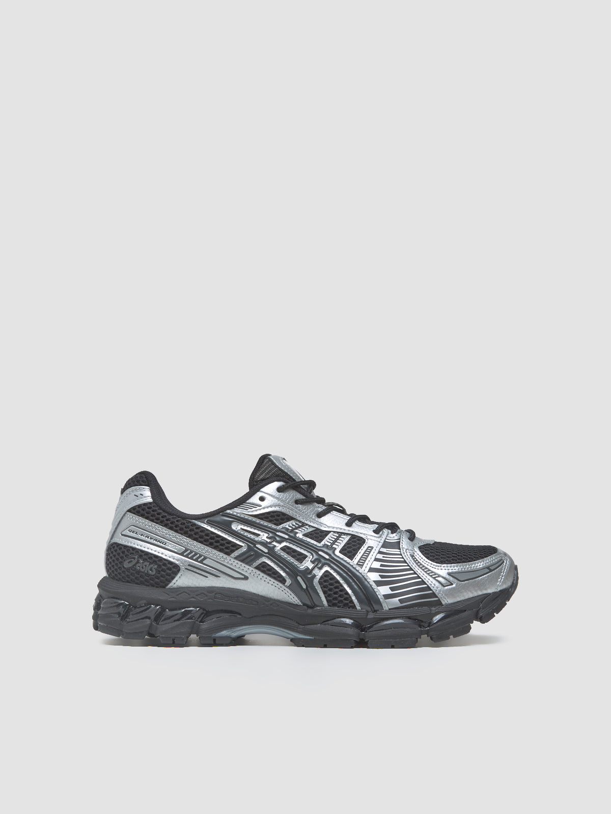 GEL-KAYANO 12.1 Sneaker in Black & Graphite Grey