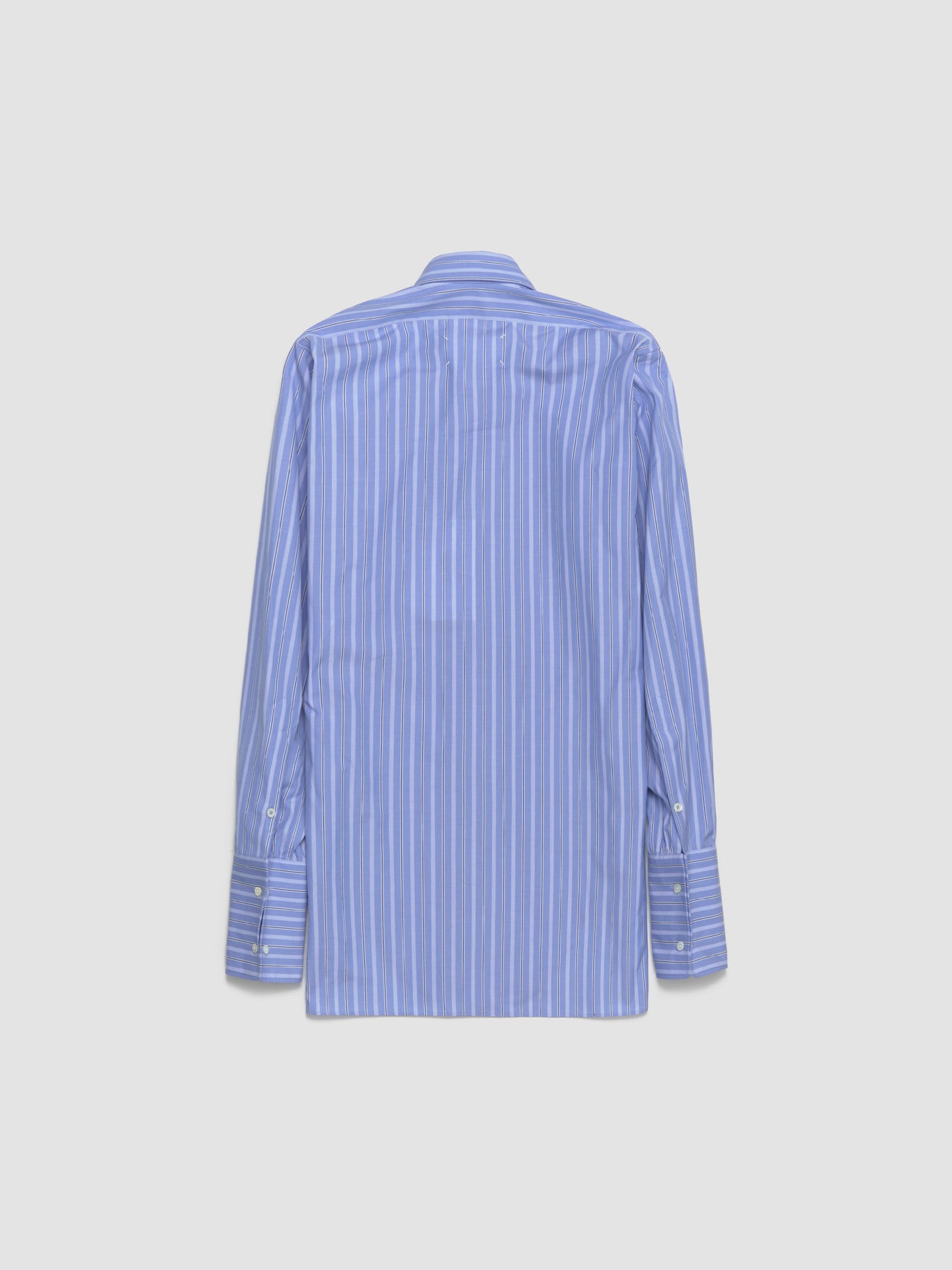 Long Sleeve Shirt in Blue Stripe