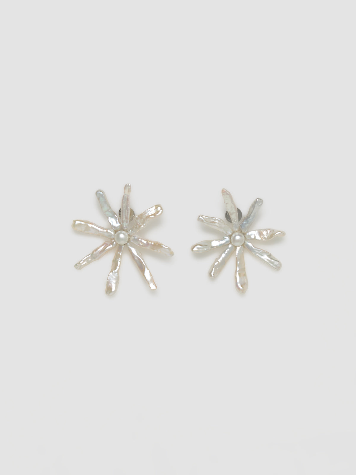 Blooming Flower Earrings in Pearl