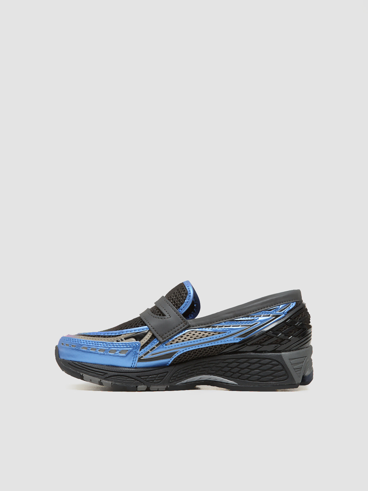 U1906 Loafers in Black Cement & Blue Gemstone