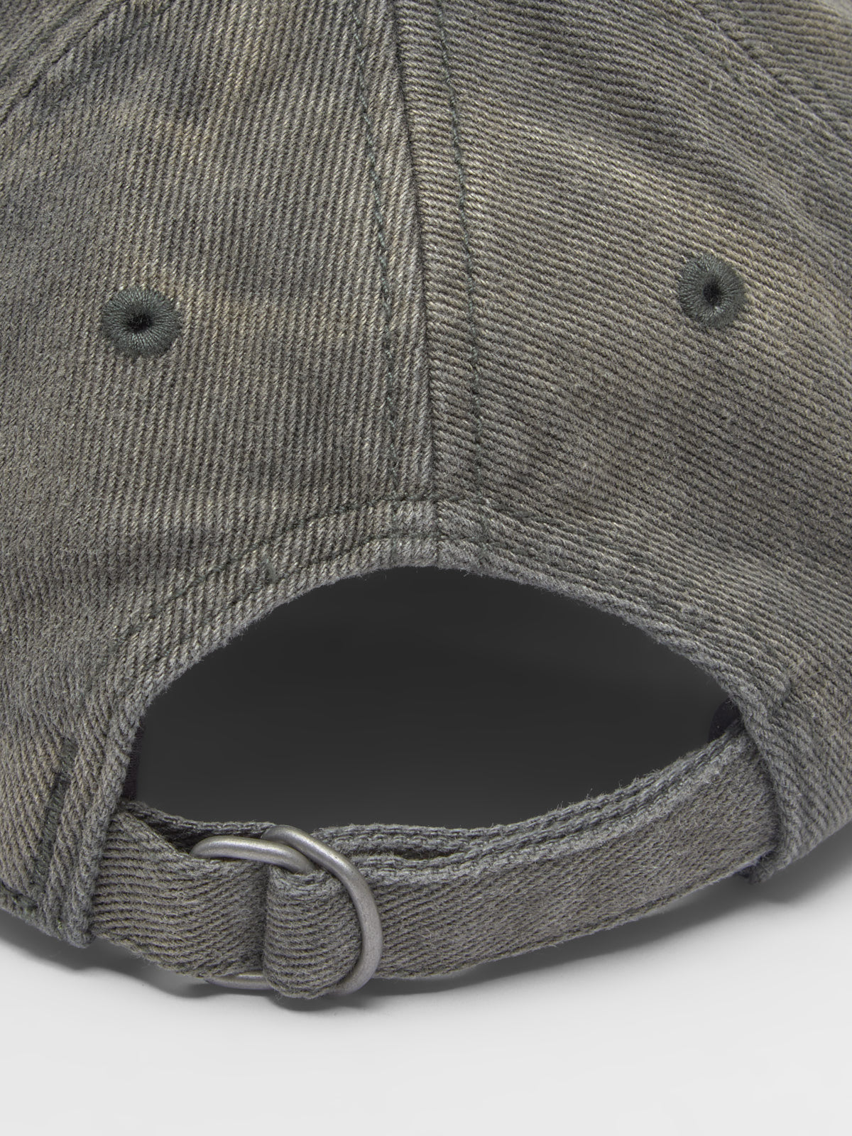 Baseball Cap in Asphalt Grey