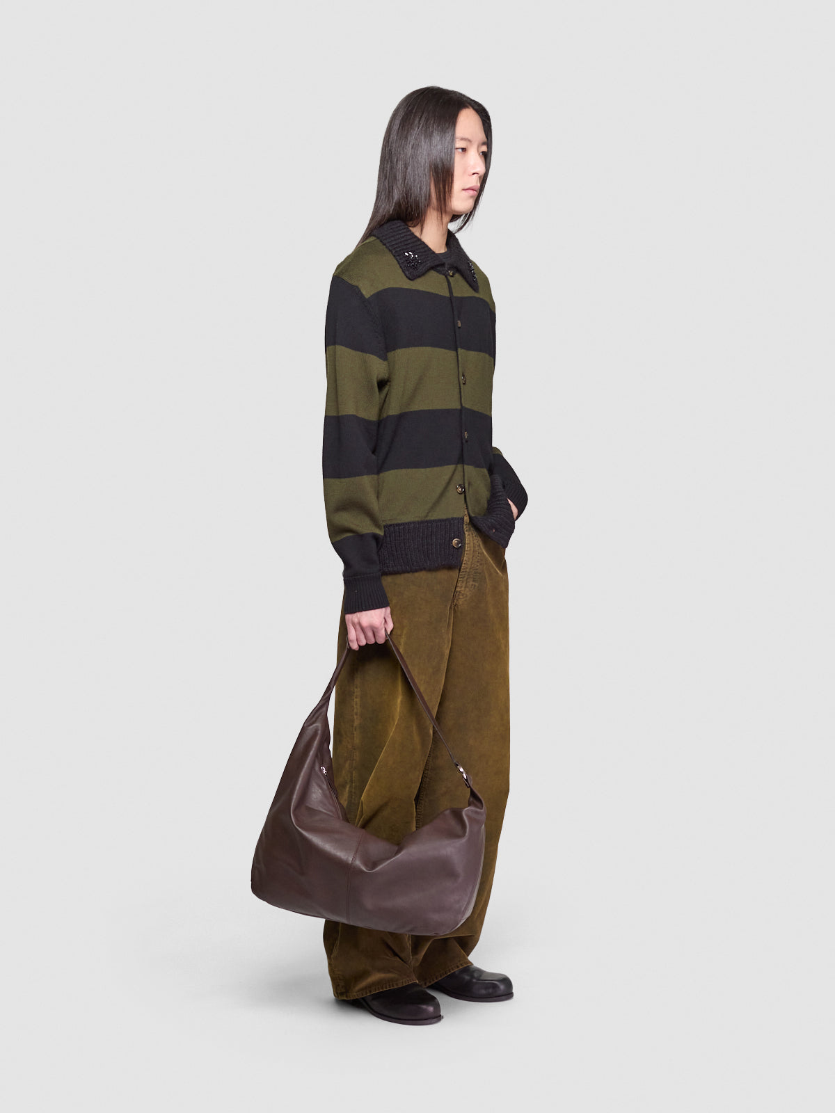 Big Dry Shoulder Bag in Brown