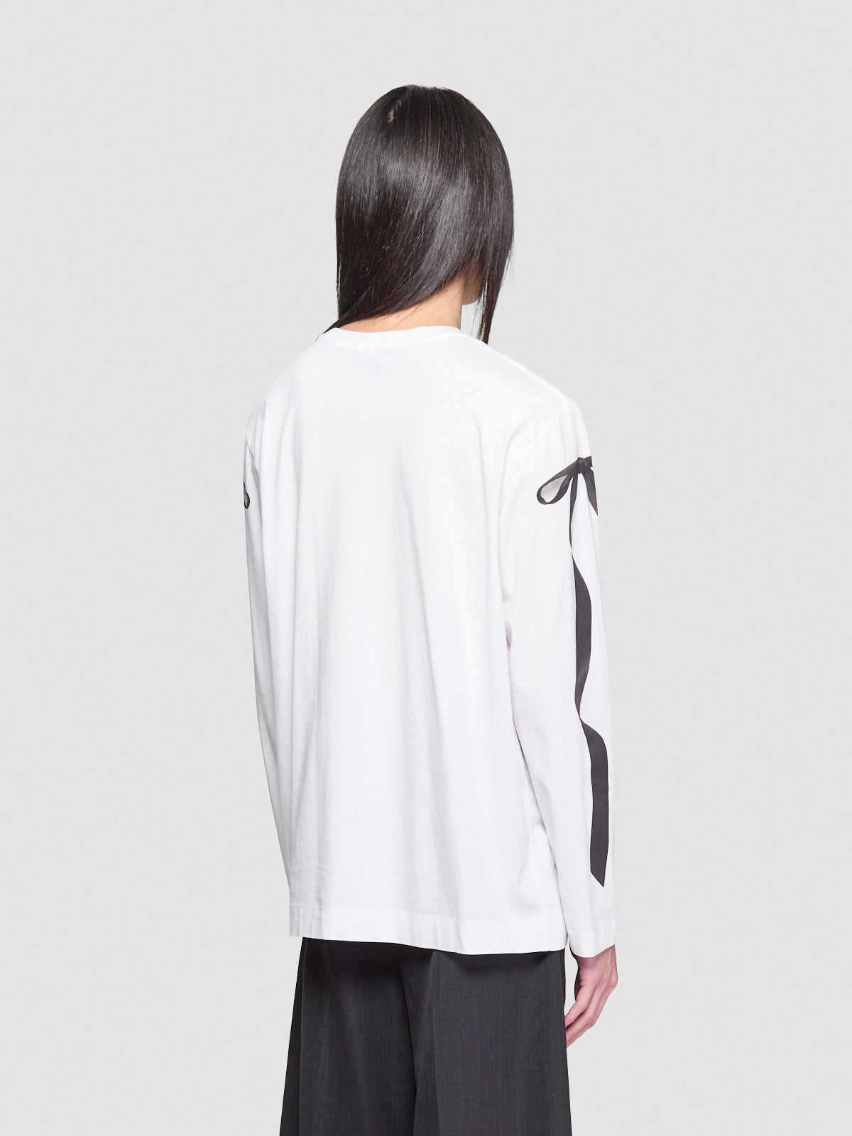 Ribbon Bow Tail Print Long Sleeve T-Shirt in White & Black