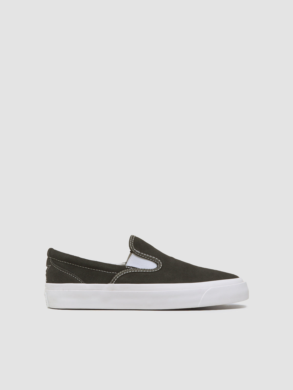 One Star CC Pro Slip-On Sneaker in Black & White