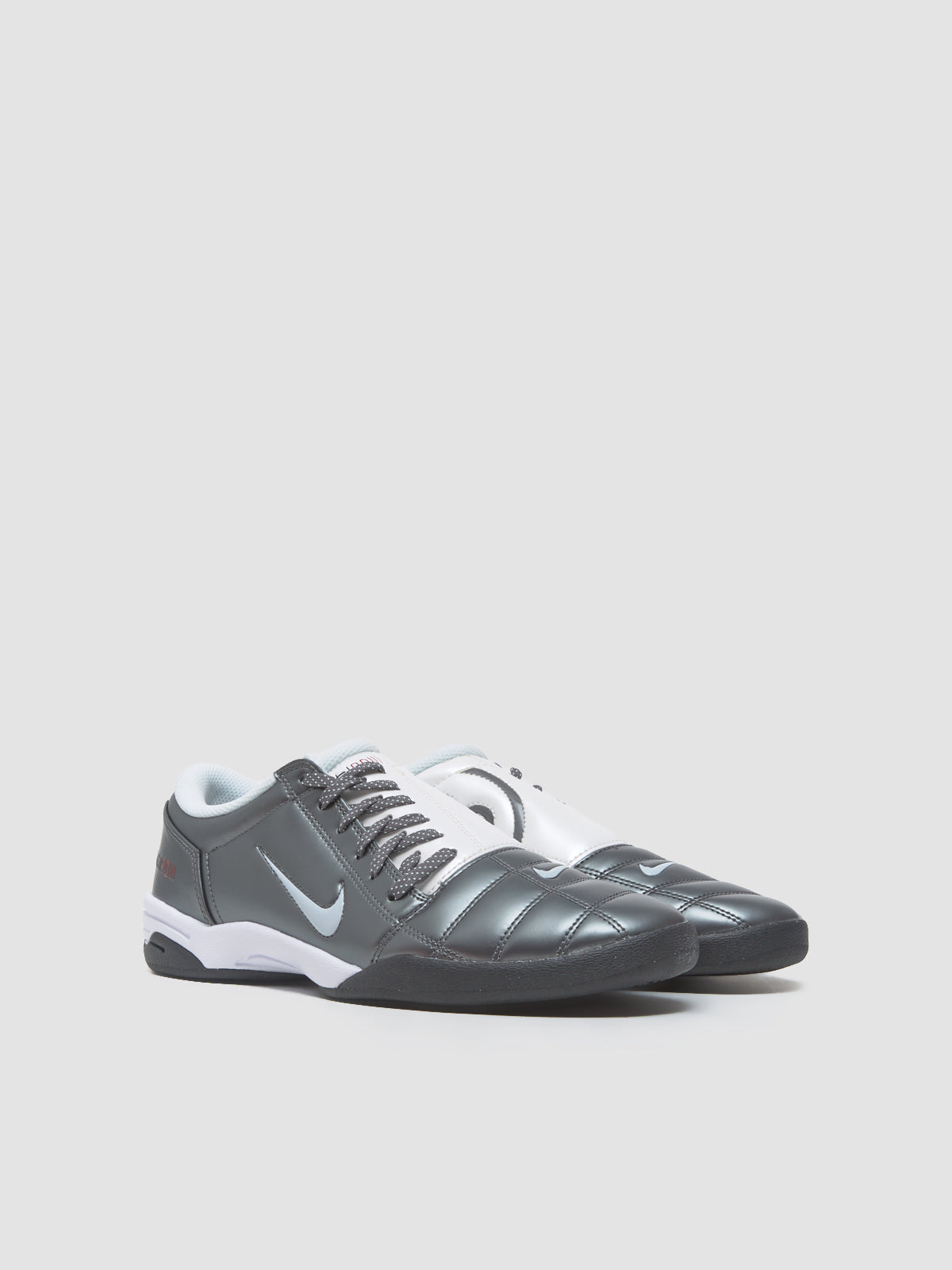 Total 90 SP Sneaker in Light Graphite & Summit White