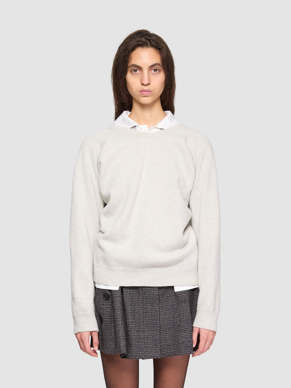V-Neck Sweater in Light Grey