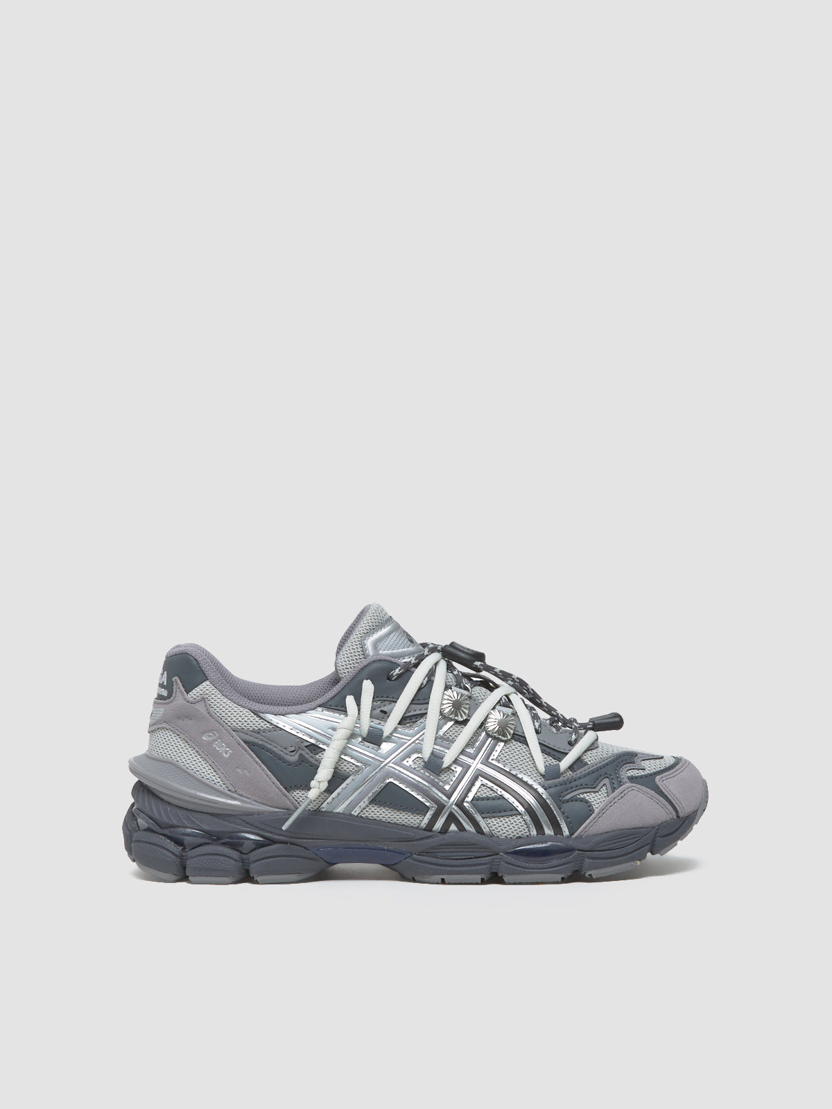 x TOGA ARCHIVES GEL-CUMULUS 16 TG Sneaker in Grey & Black Pure Silver