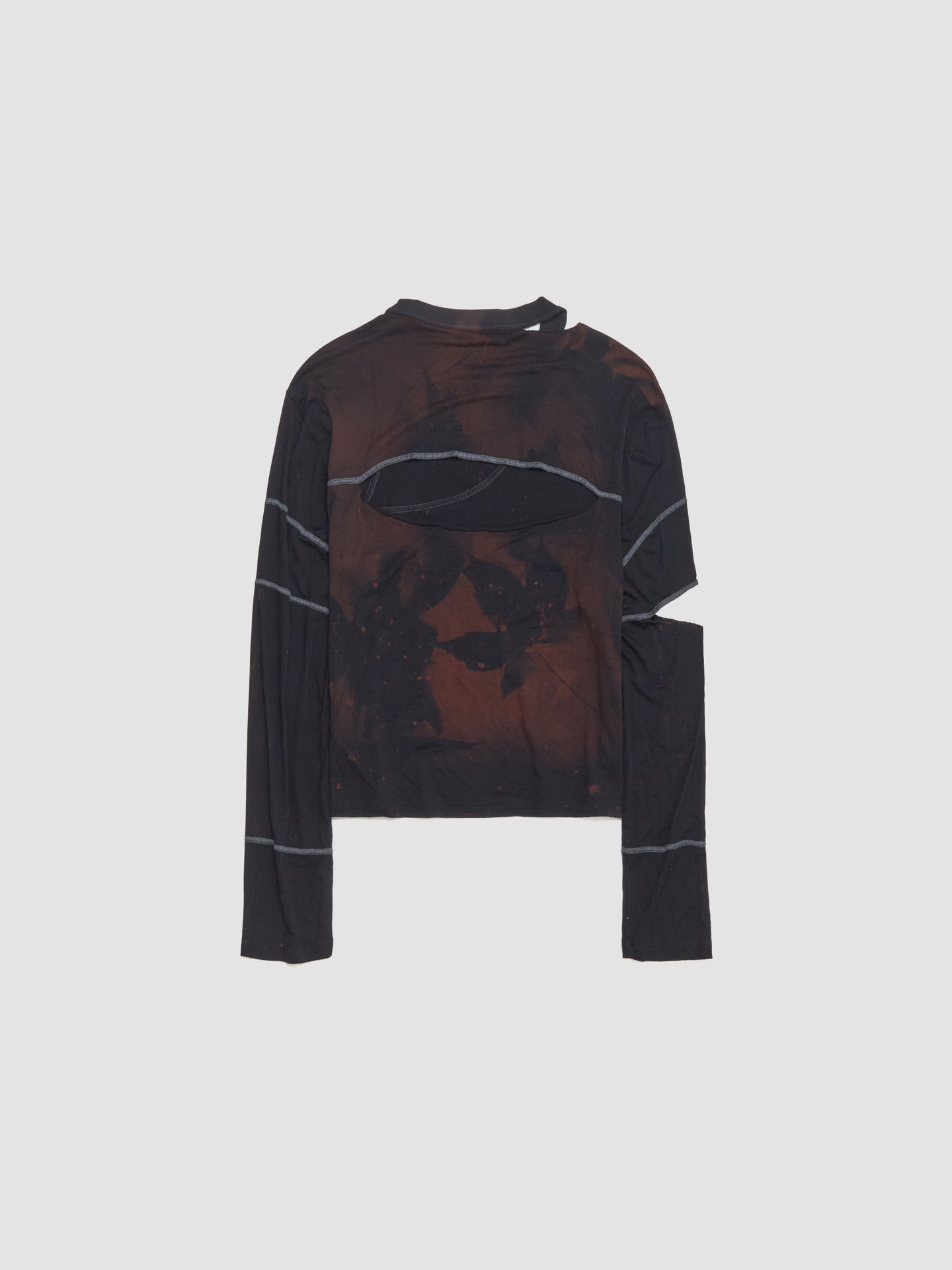 x GmbH Hasenheide Cut Out Longsleeve in Black