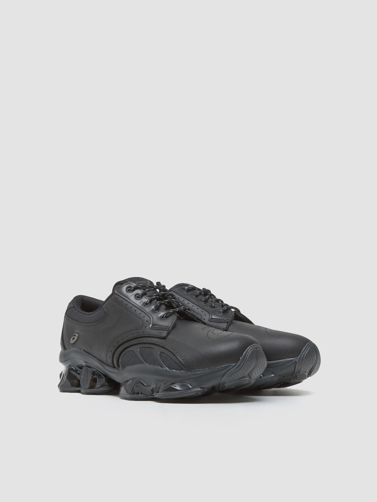 GEL-KINETIC SP Sneaker in Black