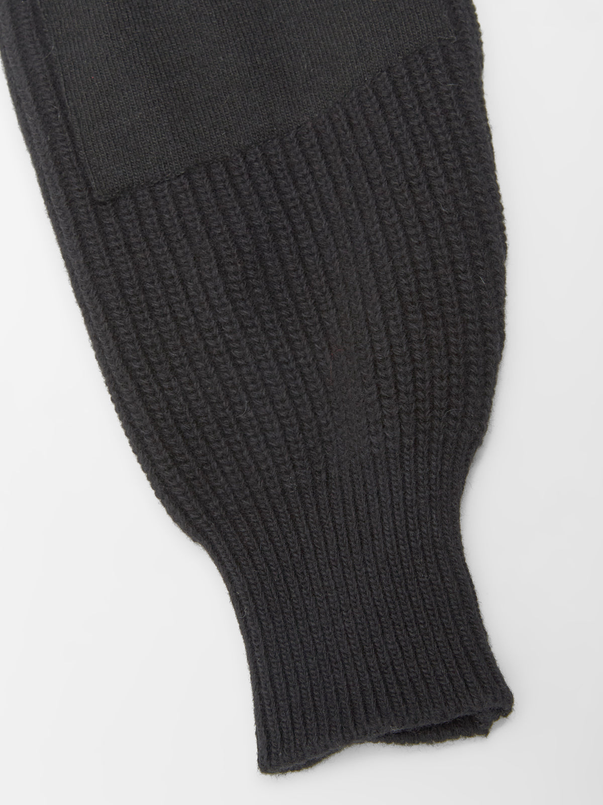 Thomas Jumper in Black