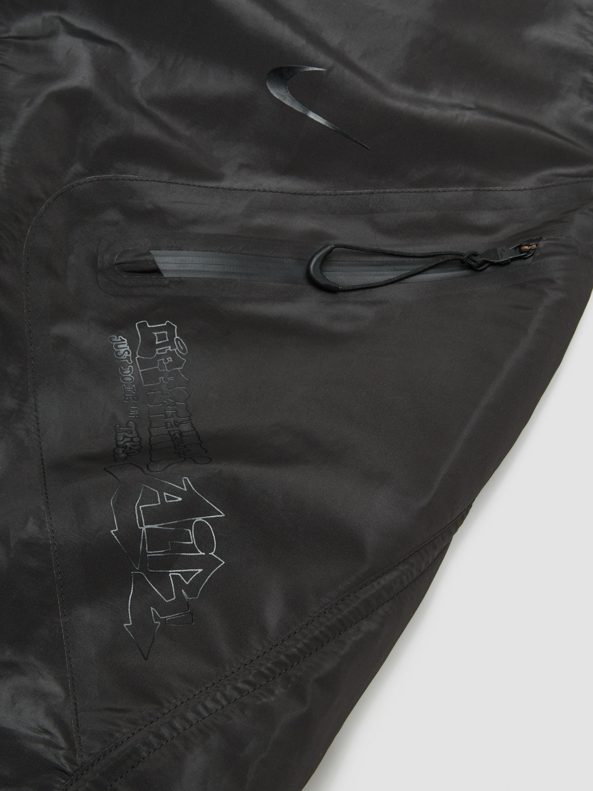 x Off-White Pants in Black