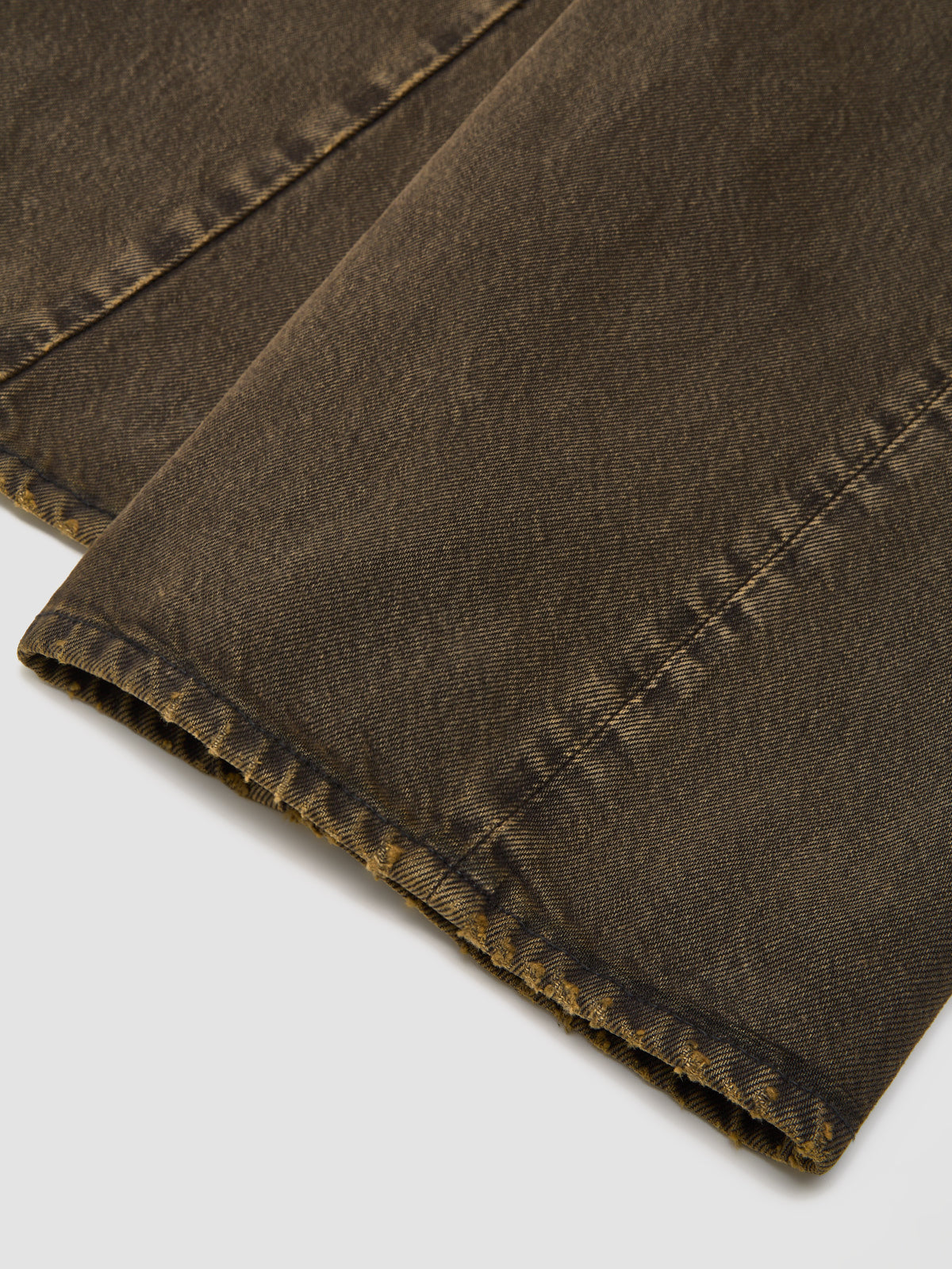 Wide Twist Jeans in Overdyed Black Khaki
