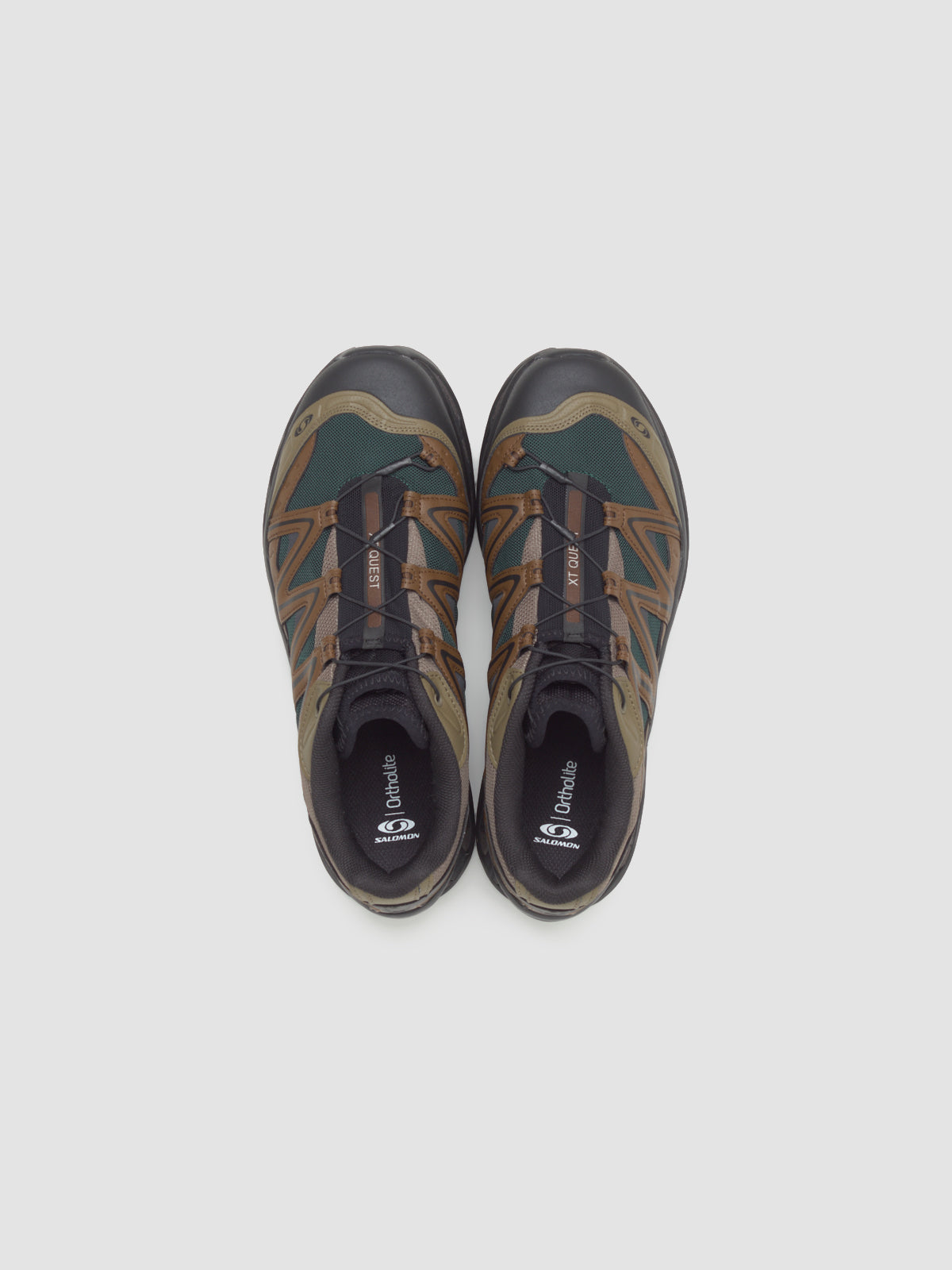 XT-QUEST Sneaker in Black & Dark Earth