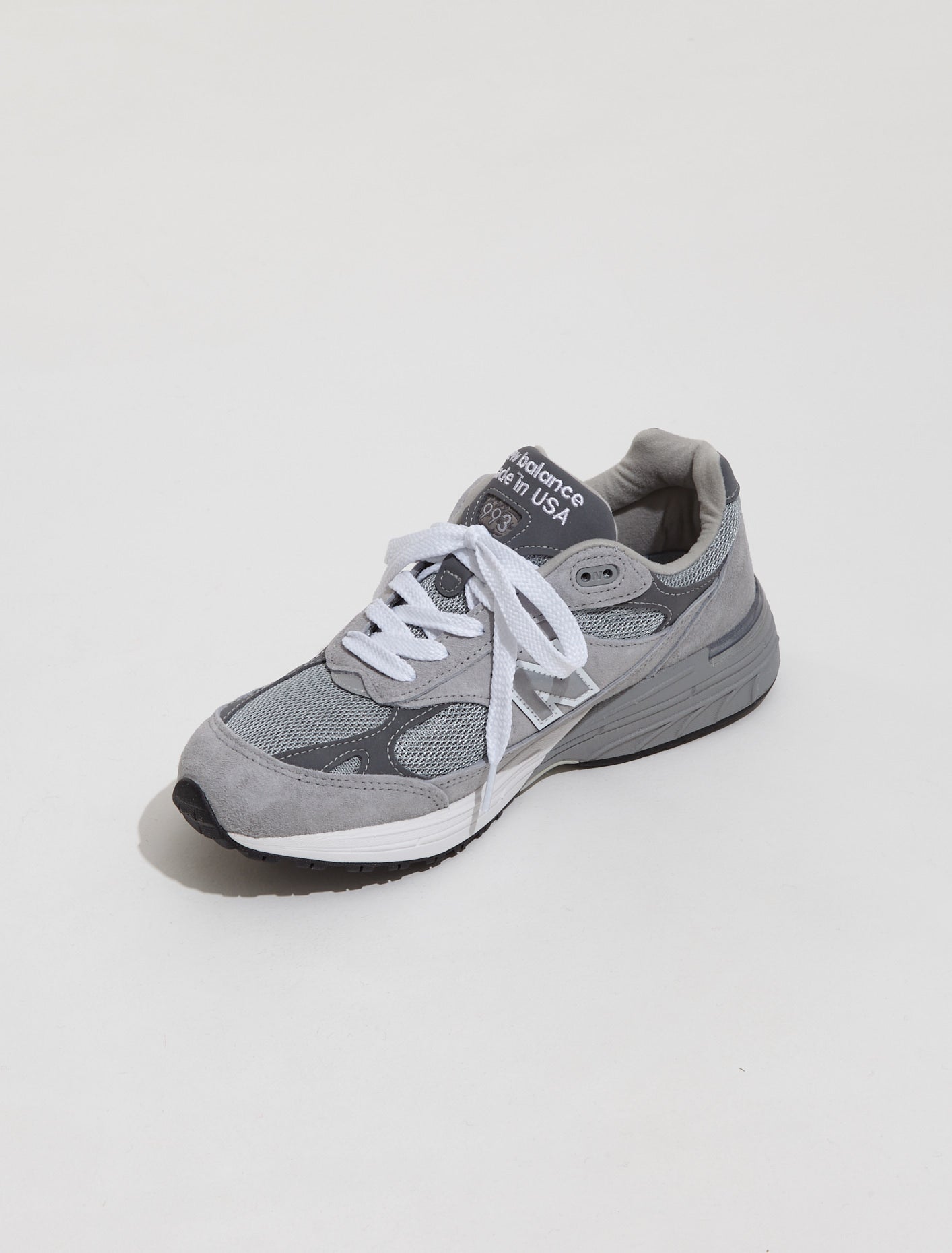 Men's U993 Core 'Made in USA' Sneaker in Grey