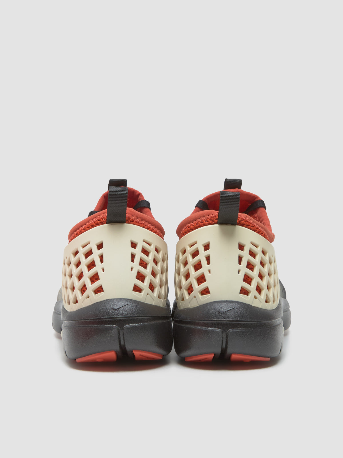 WMNS Rejuven8 Sneaker in Black & Muslin