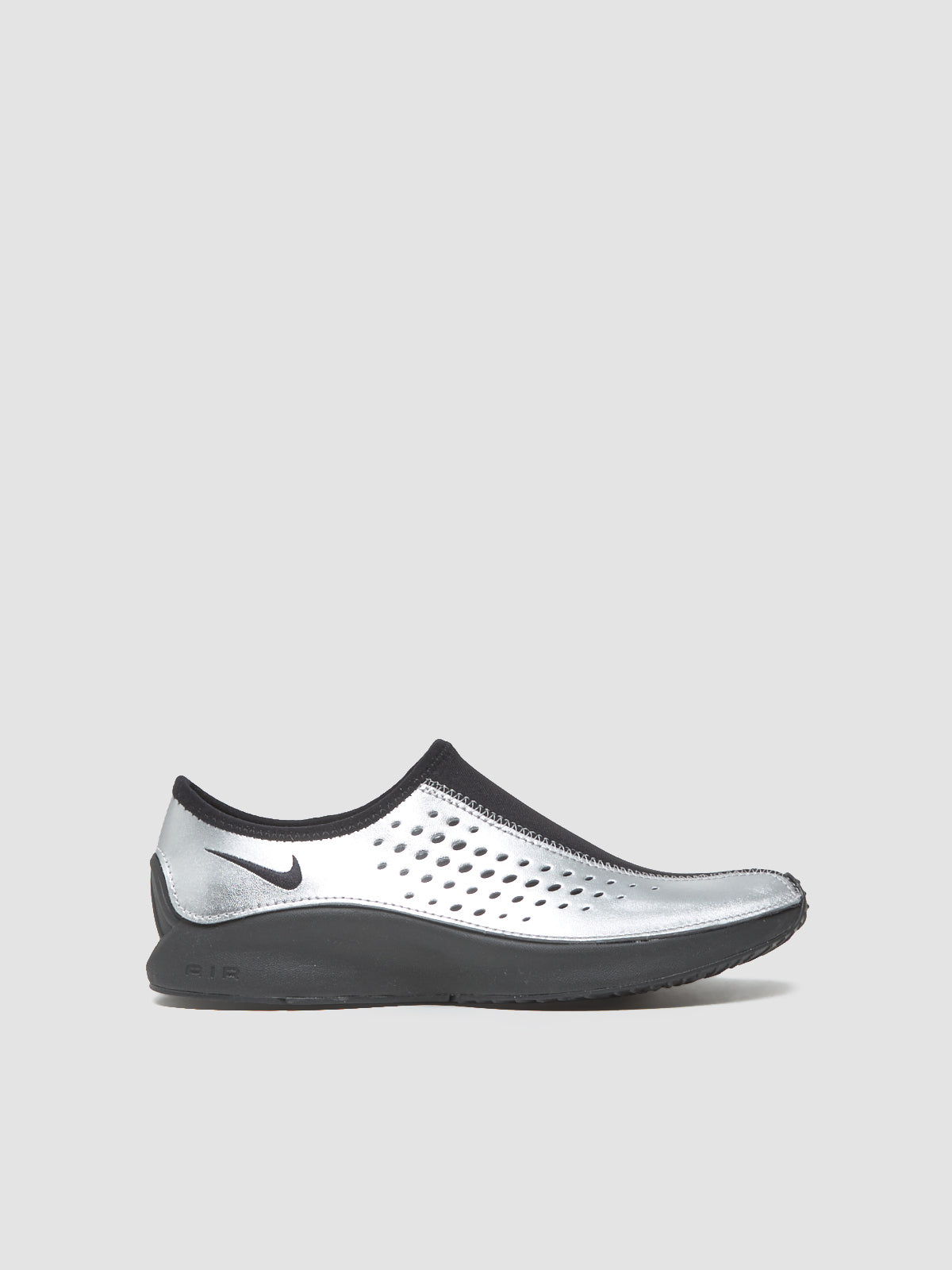 WMNS Air Superfly Moc Sneaker in Metallic Silver & Black