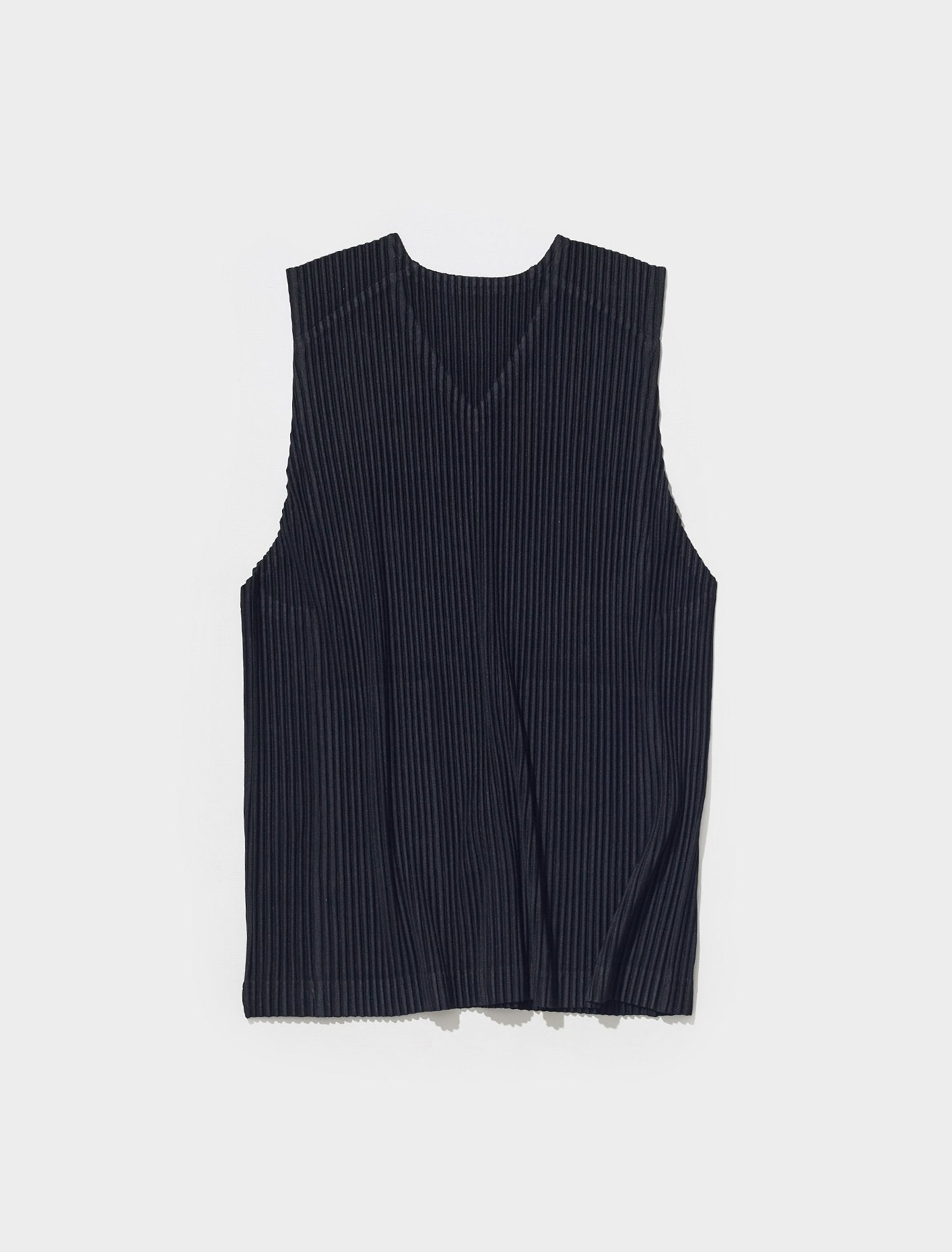 Pleated Vest in Black