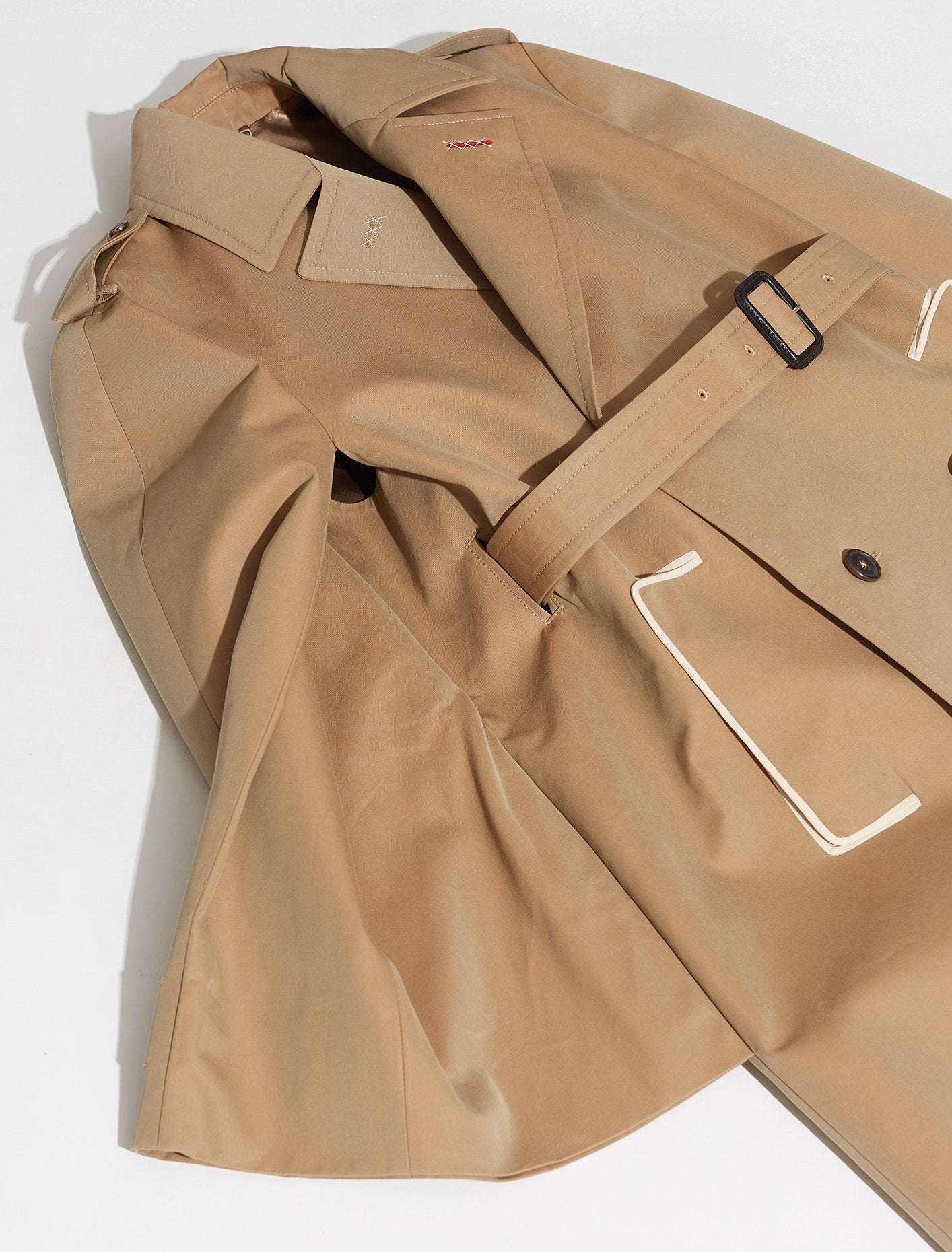 Trench Cape in Camel