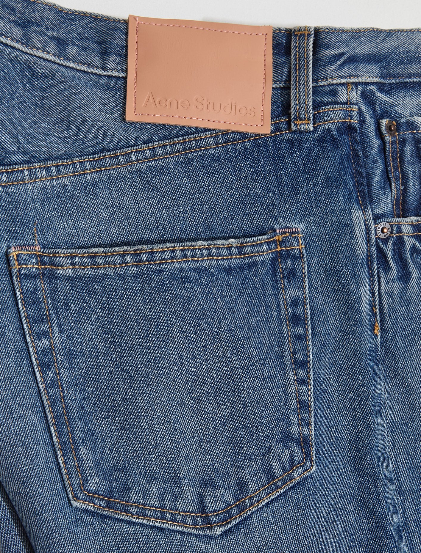 Acne Studios 2003 Jeans in Vintage Blue